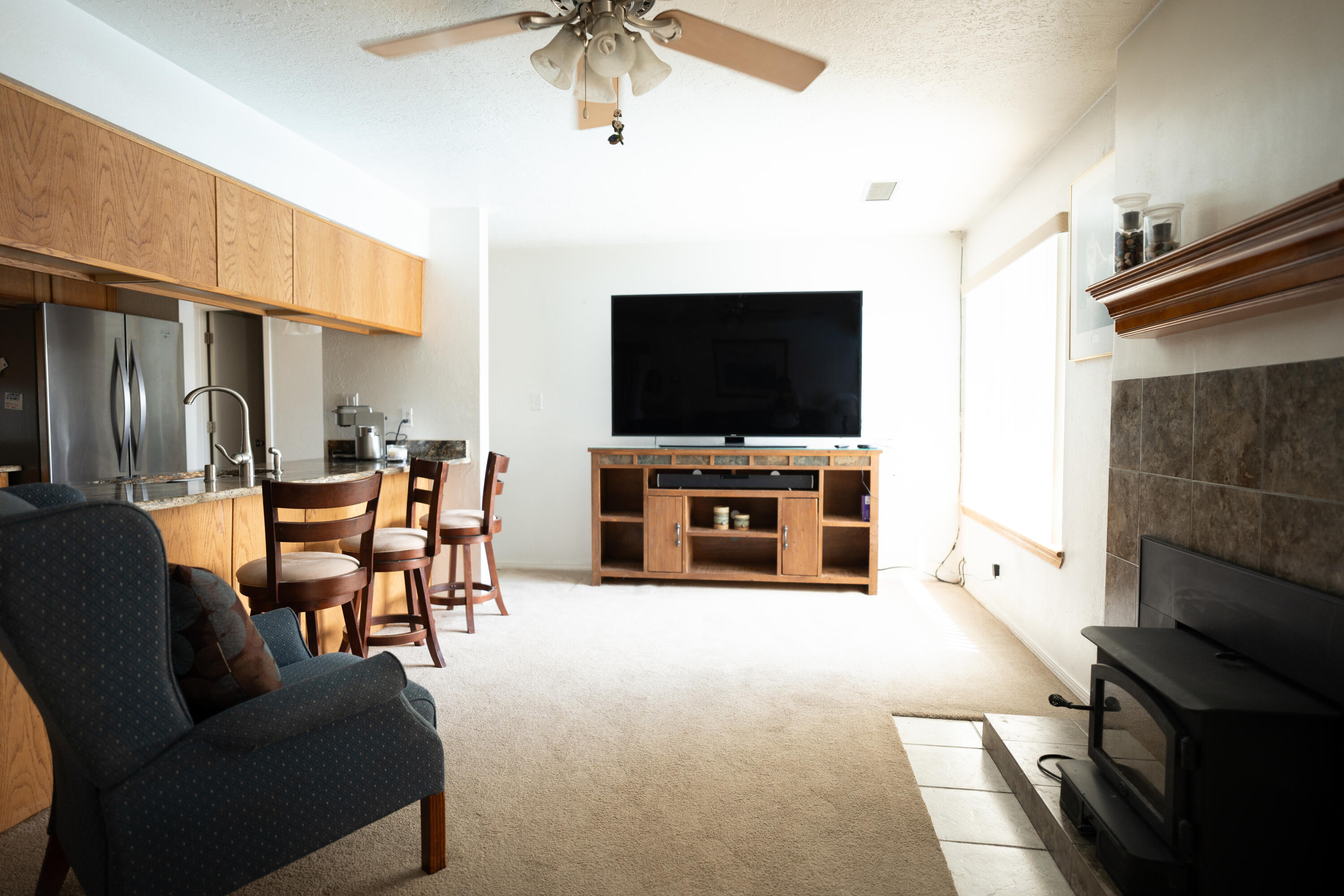 6532 Cathy Avenue NE