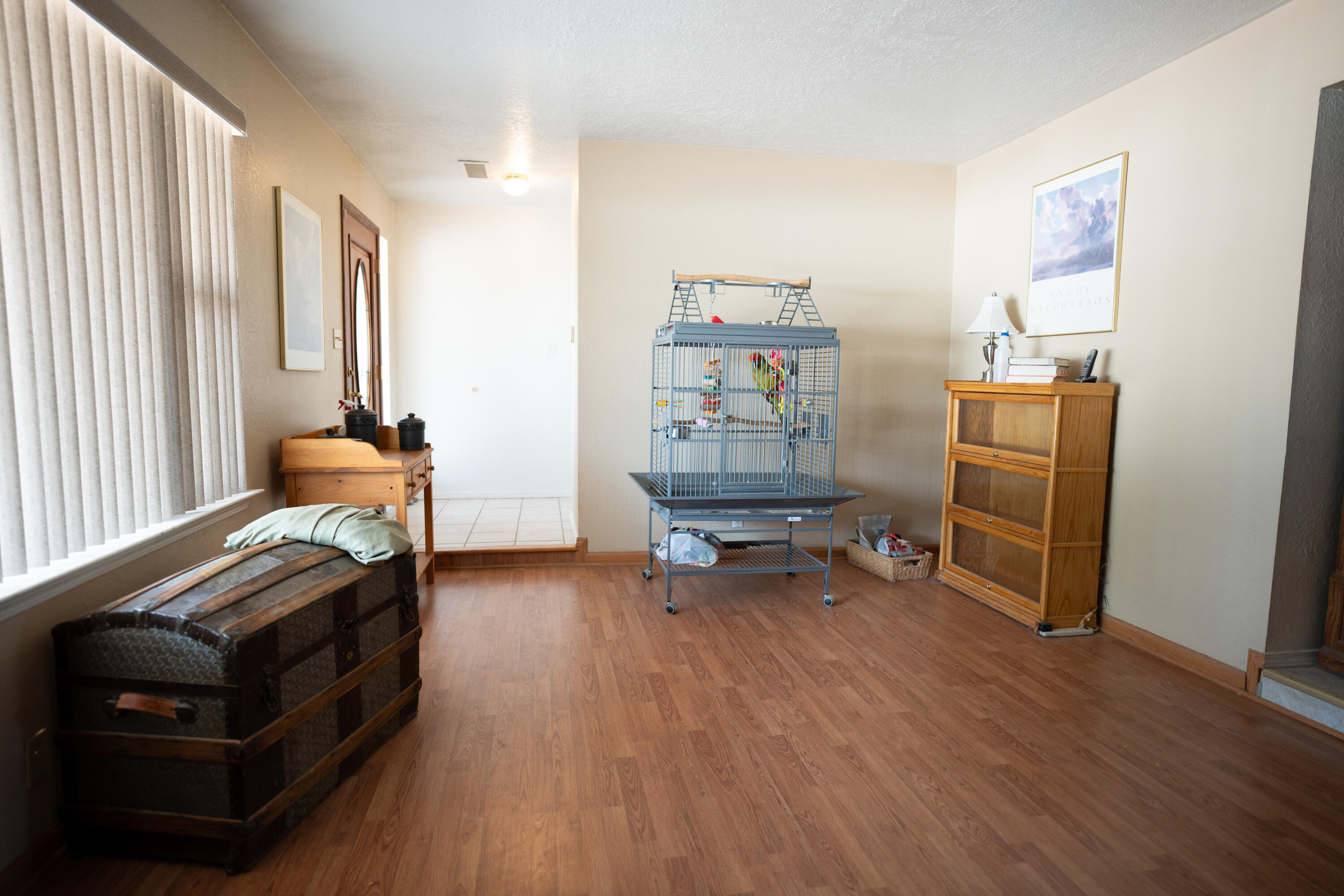 6532 Cathy Avenue NE