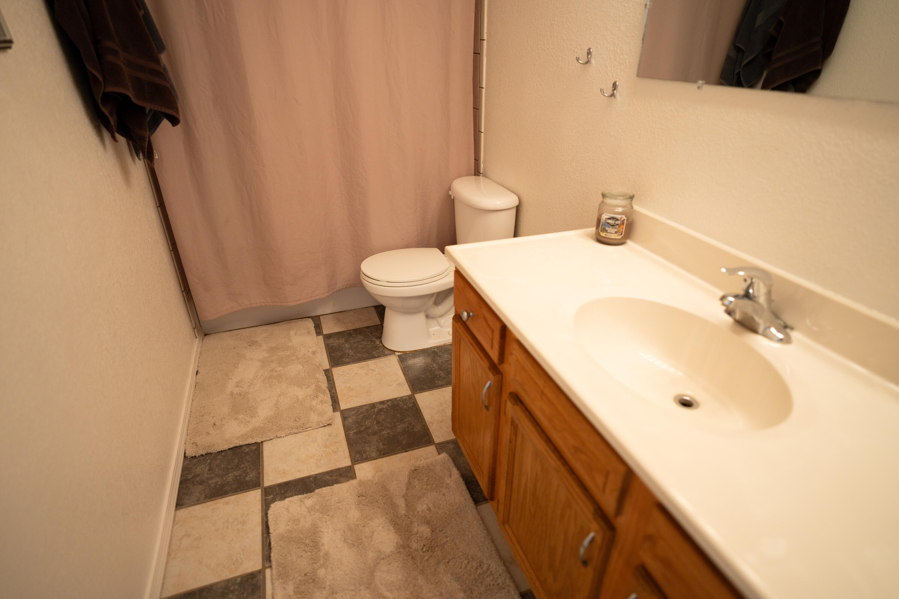 6532 Cathy Avenue NE