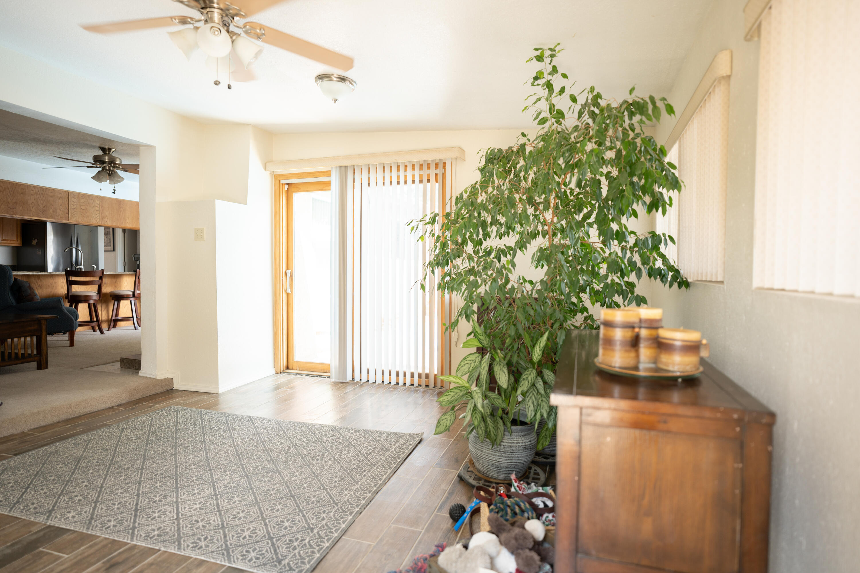 6532 Cathy Avenue NE