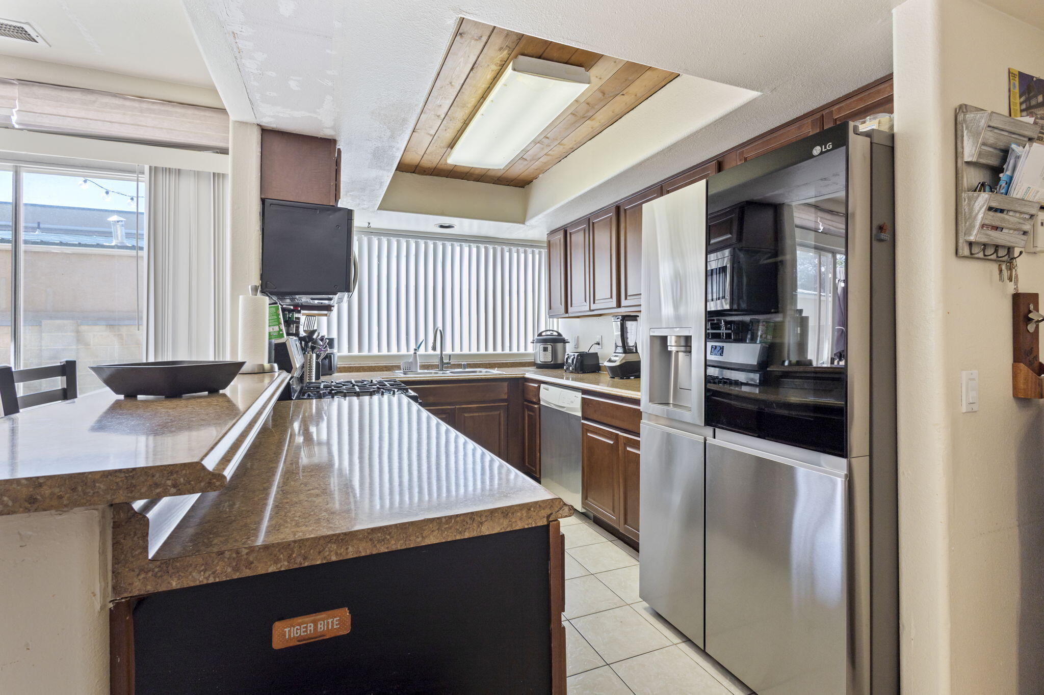 1725 Del Cielo Drive NW