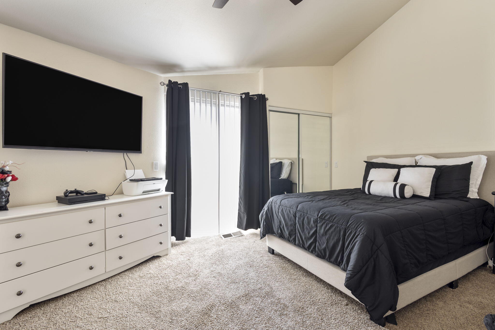 1725 Del Cielo Drive NW