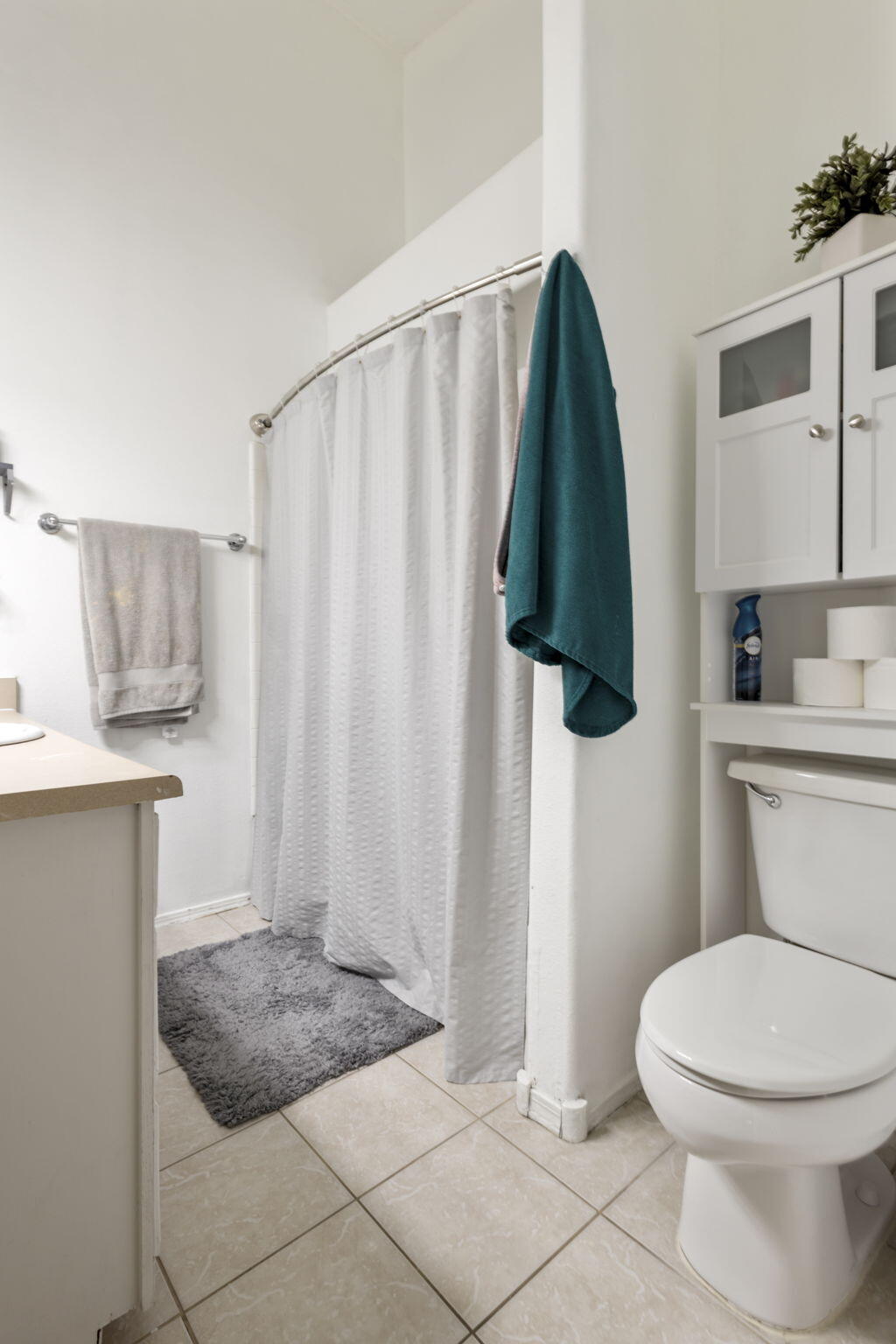 1725 Del Cielo Drive NW