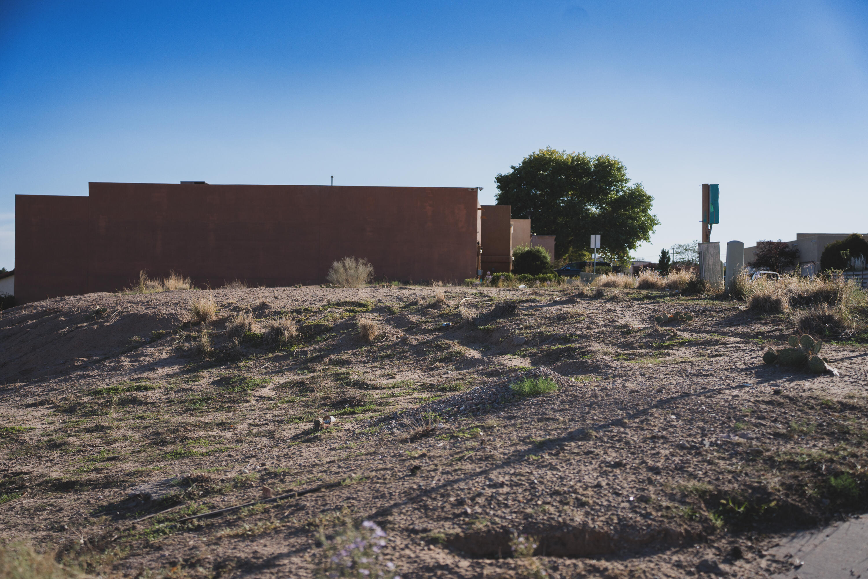 1748 Cliffside Drive NW