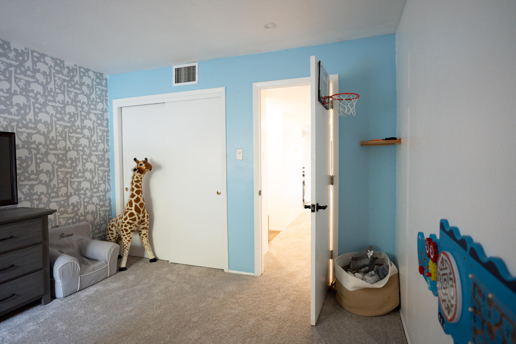 911 Country Club Drive SE F