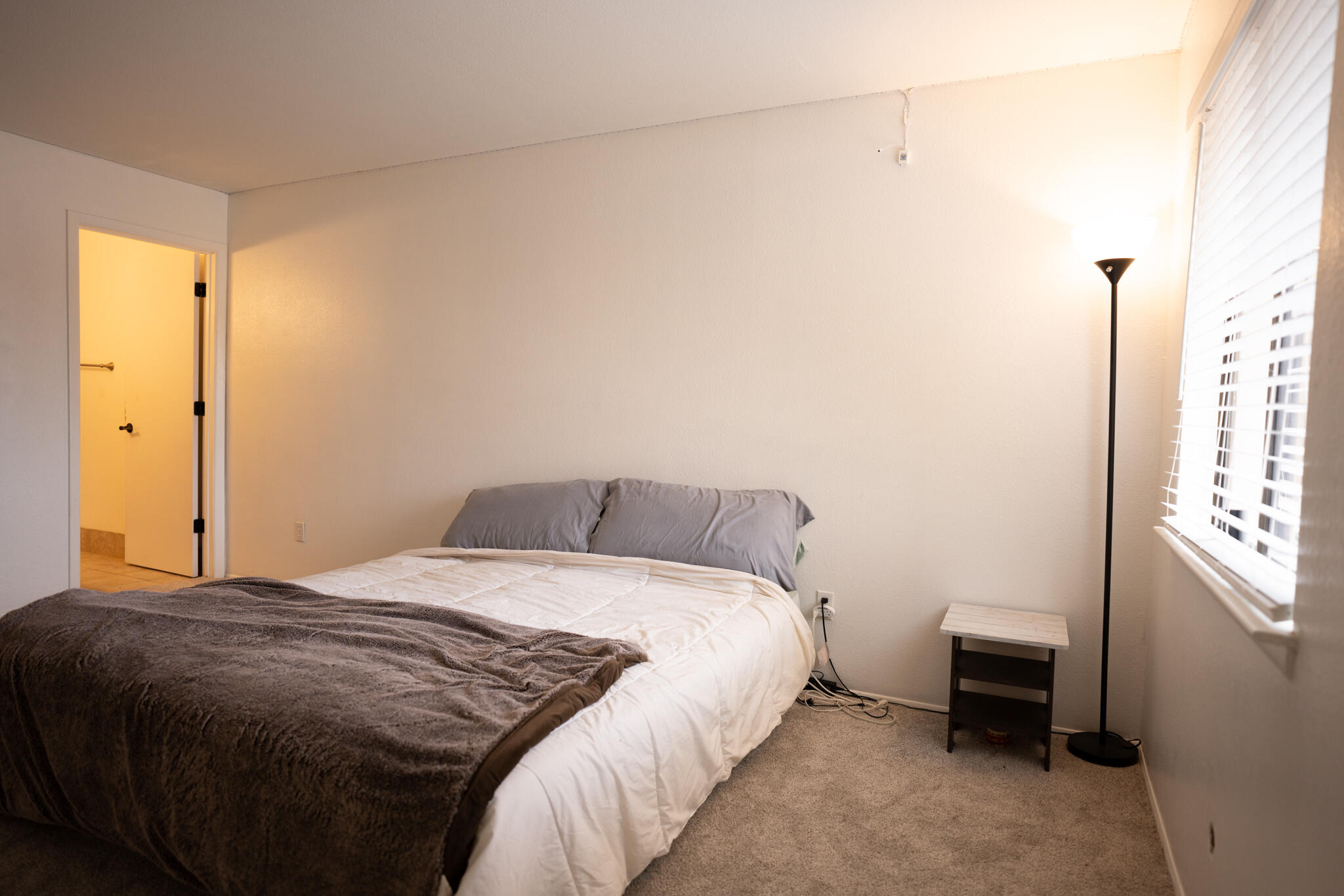 911 Country Club Drive SE F