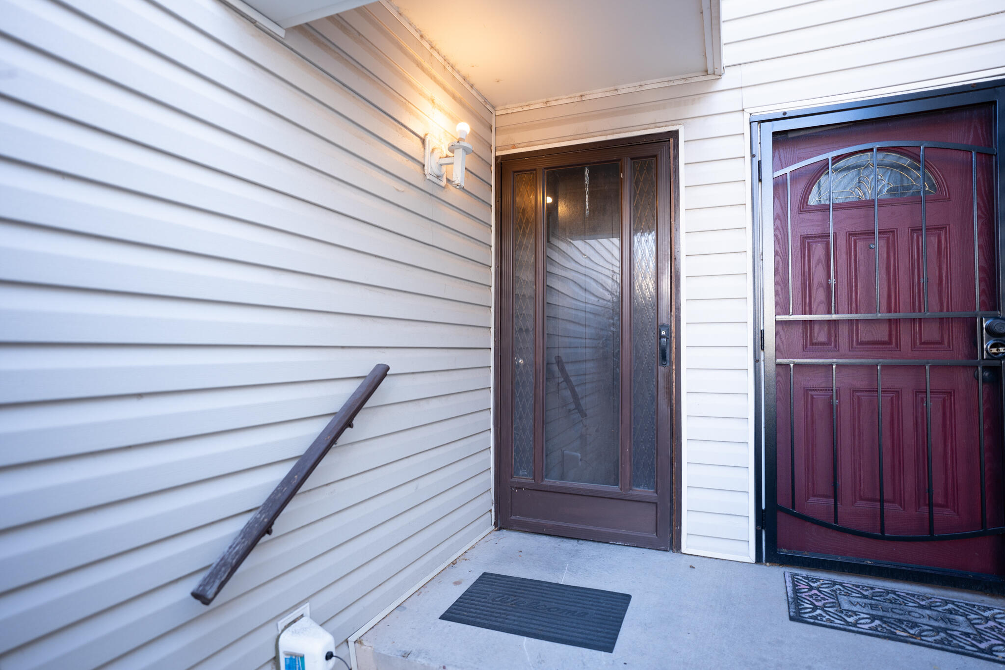 19 Lakeshore Drive NE