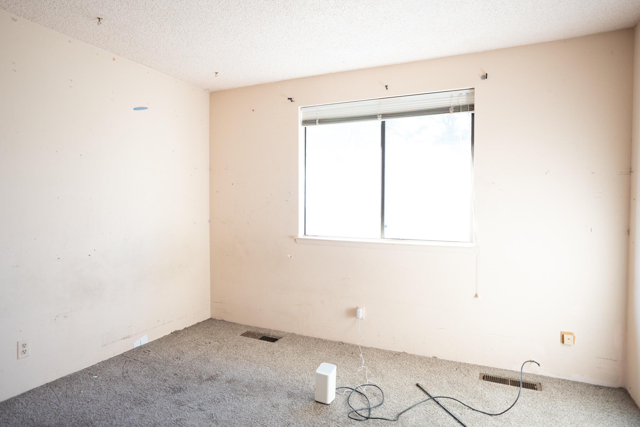 19 Lakeshore Drive NE