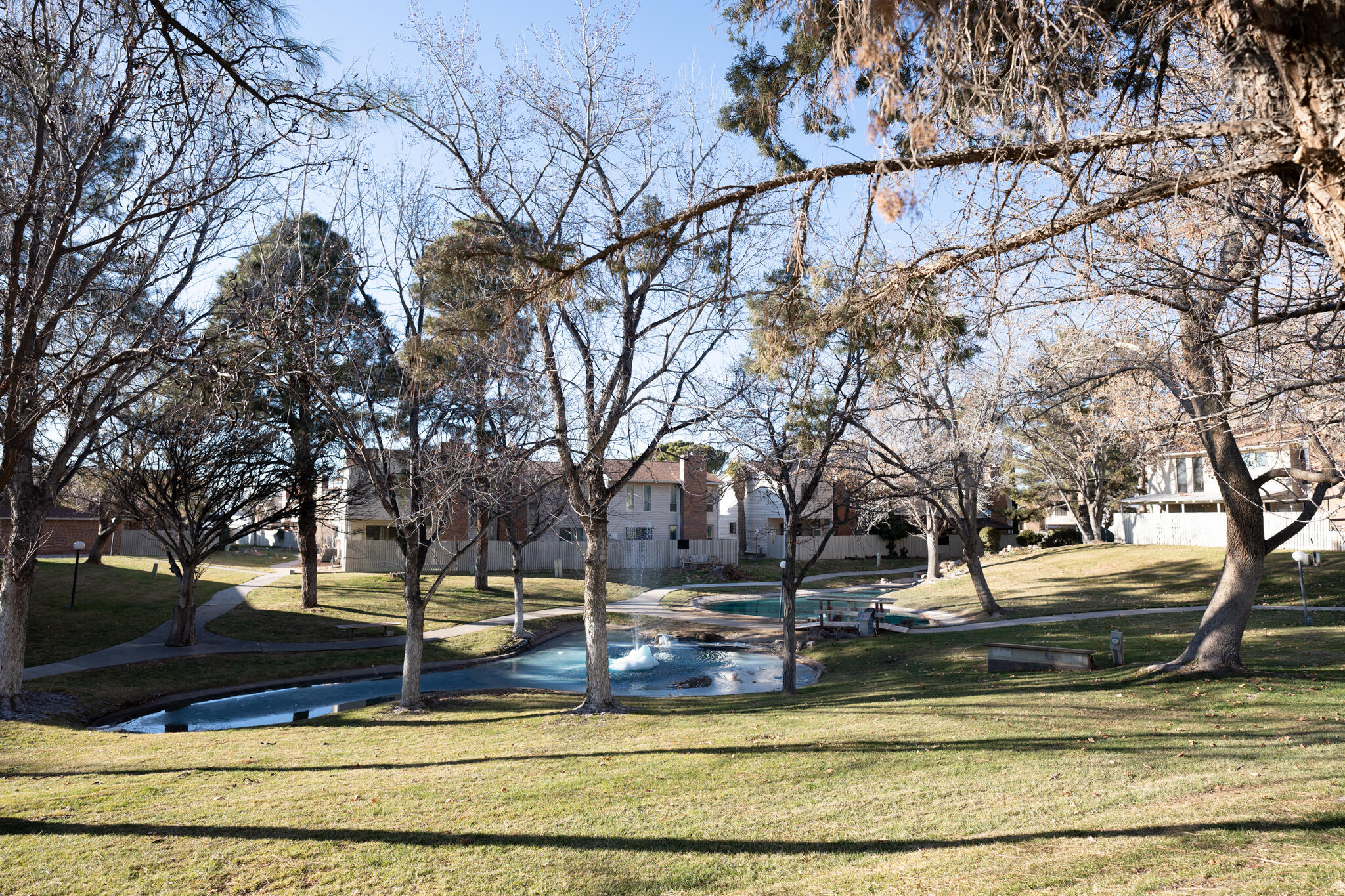 19 Lakeshore Drive NE