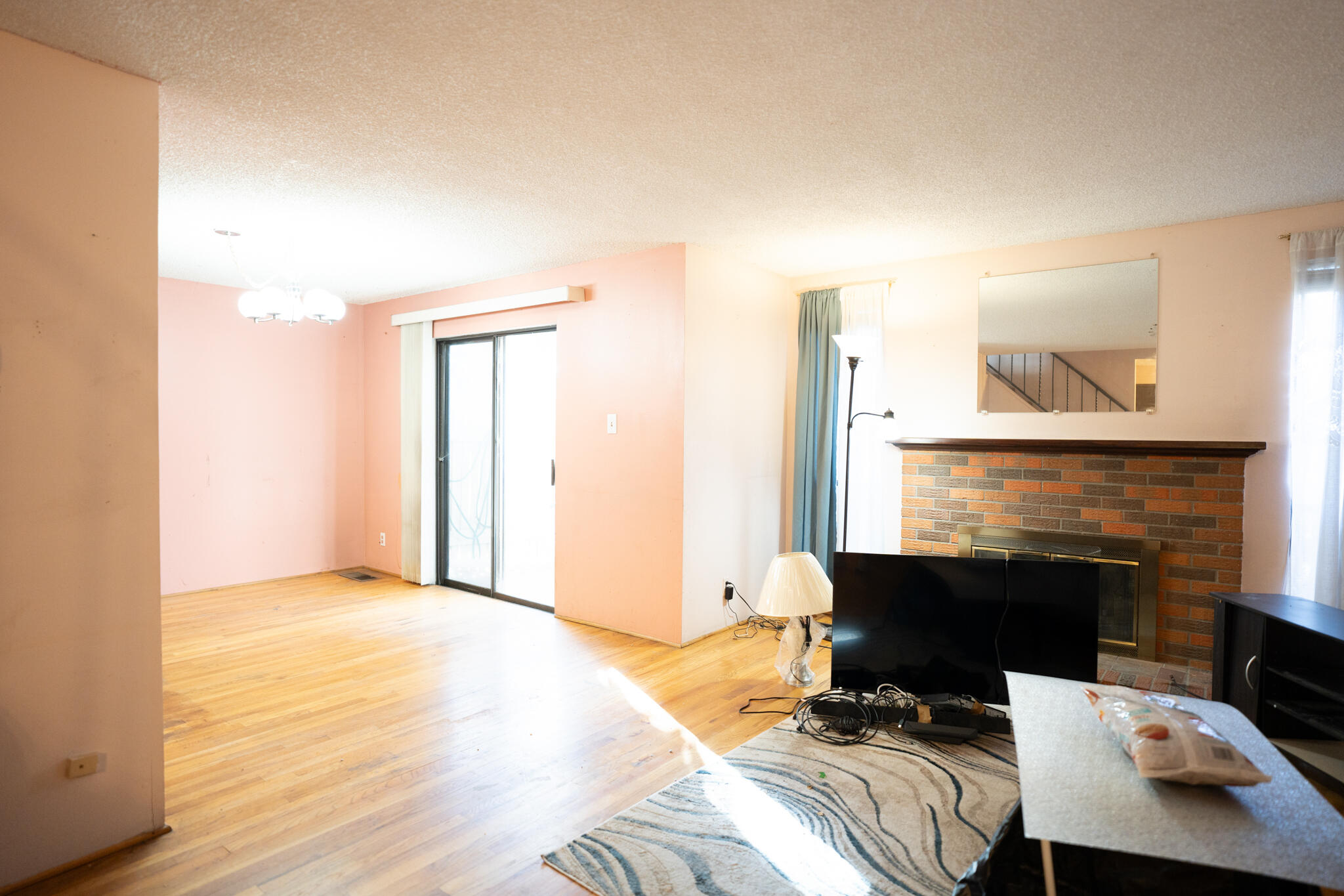 19 Lakeshore Drive NE