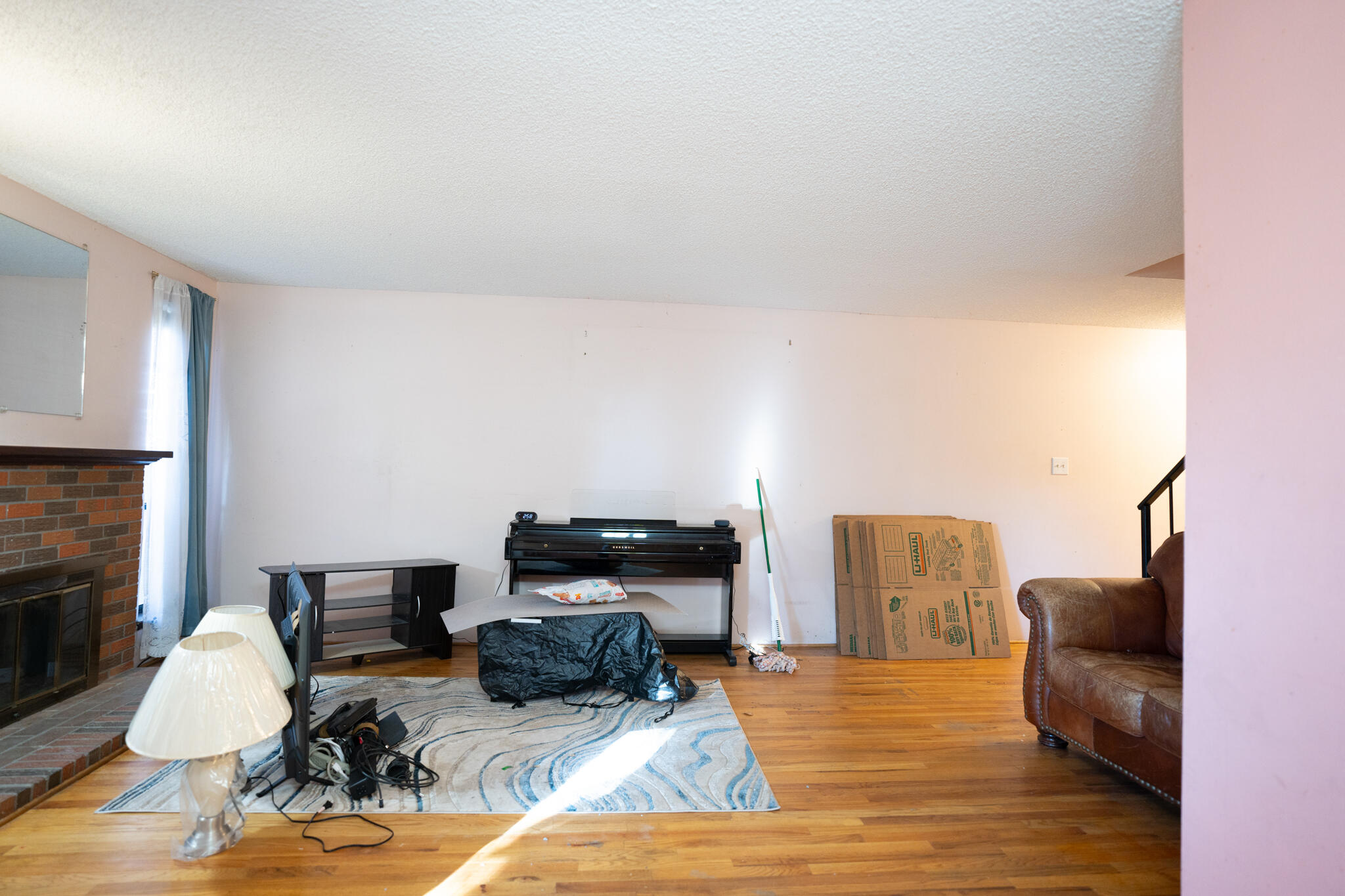 19 Lakeshore Drive NE