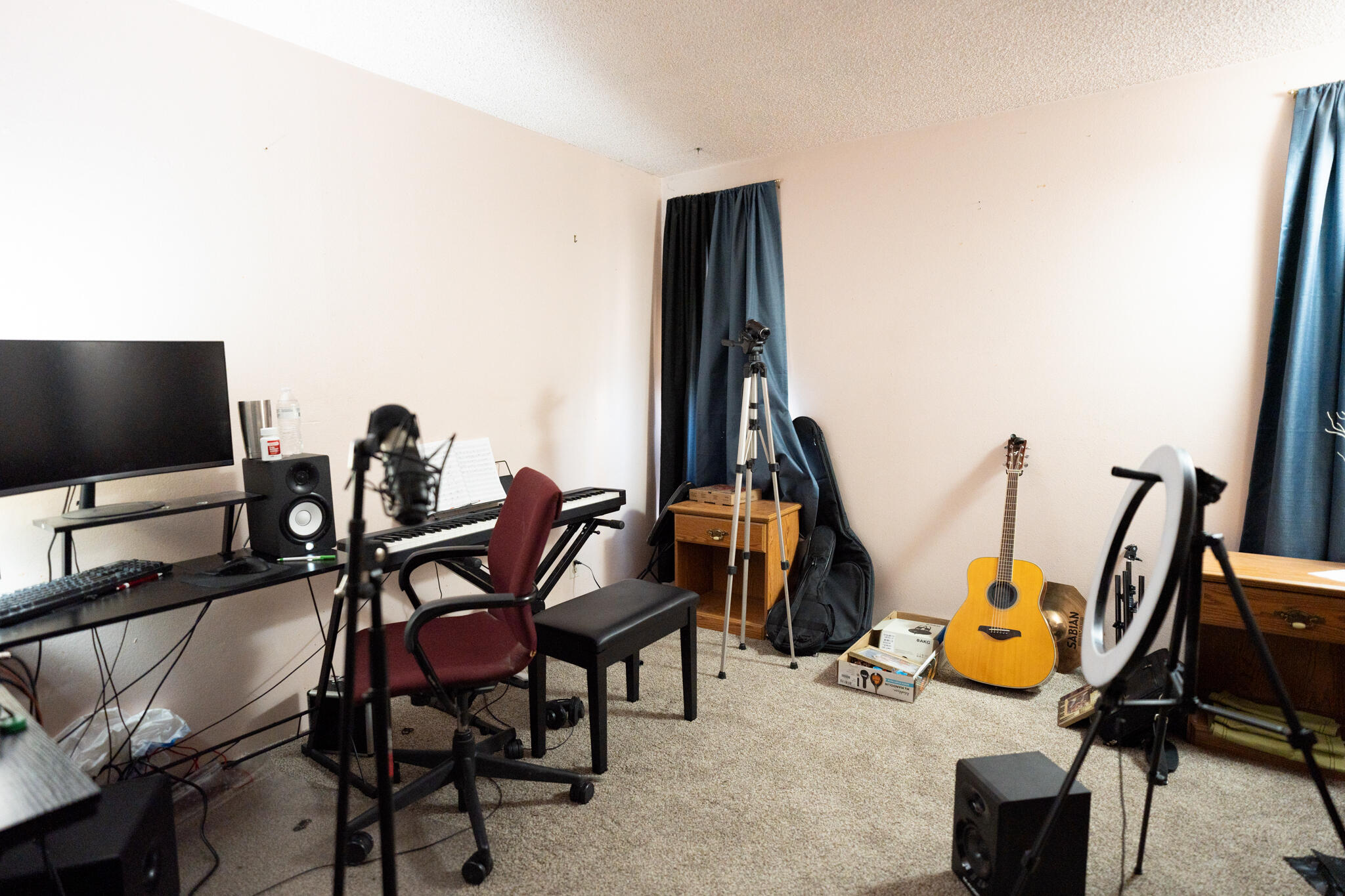 19 Lakeshore Drive NE