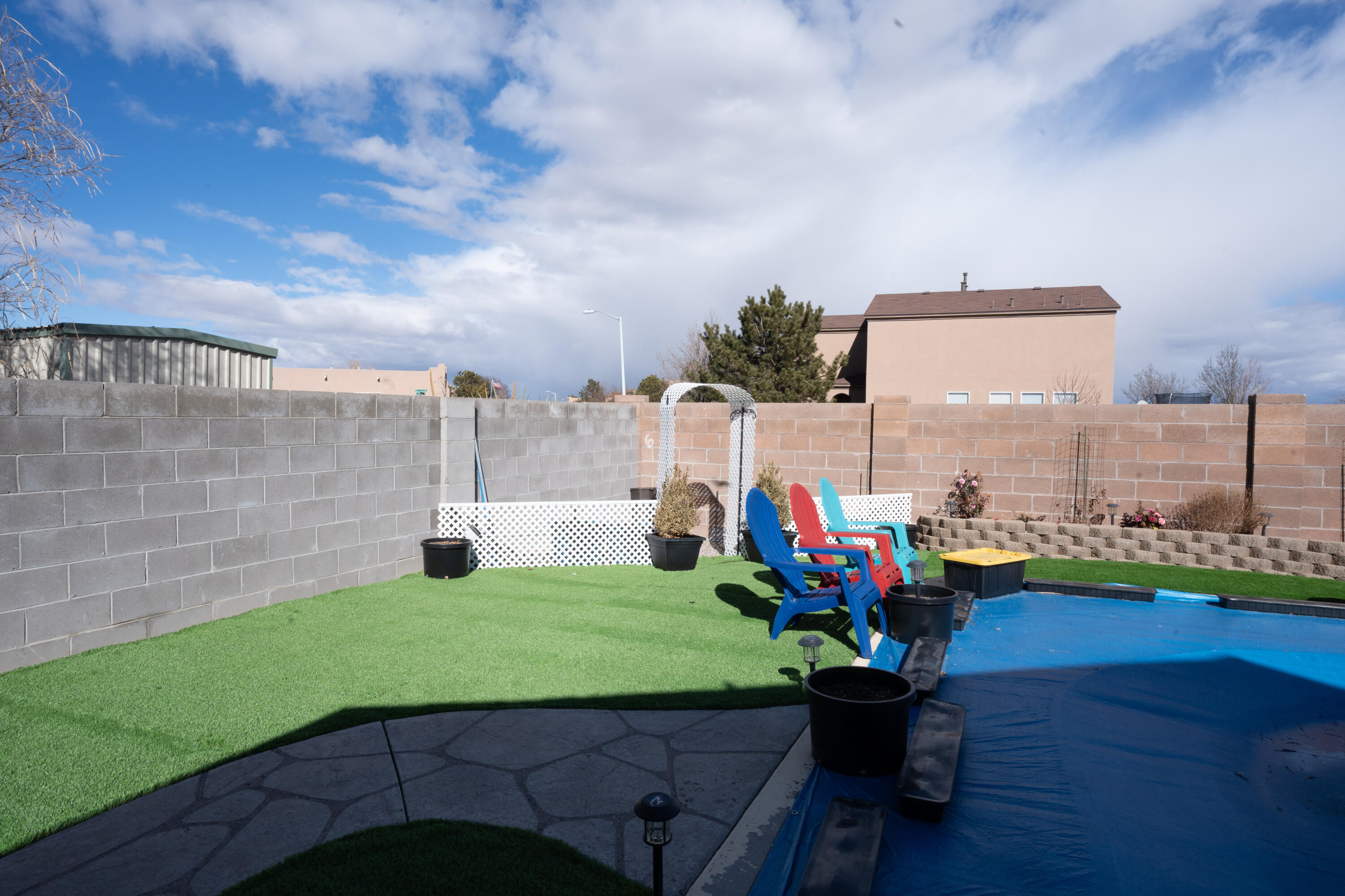 3325 Hunters Meadows Circle NE