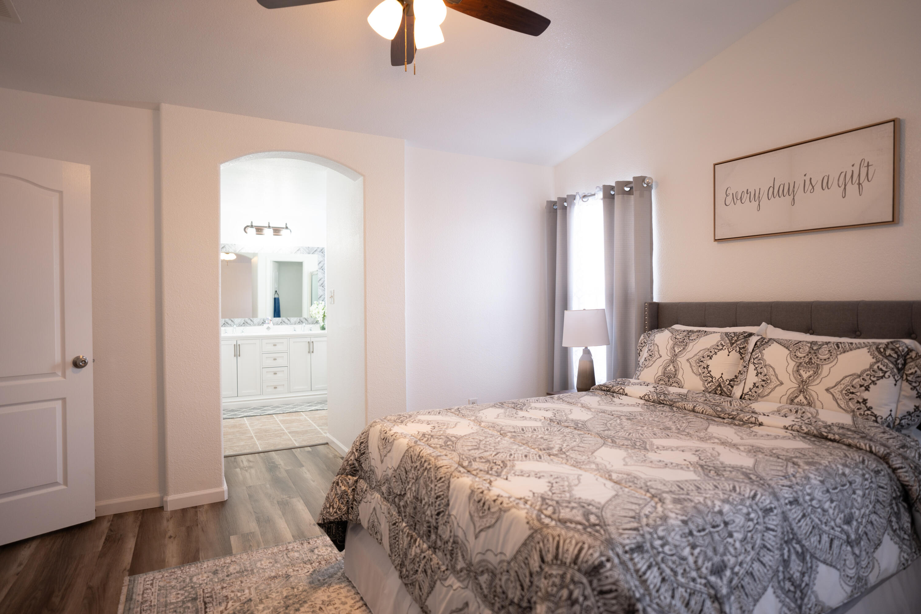 3325 Hunters Meadows Circle NE