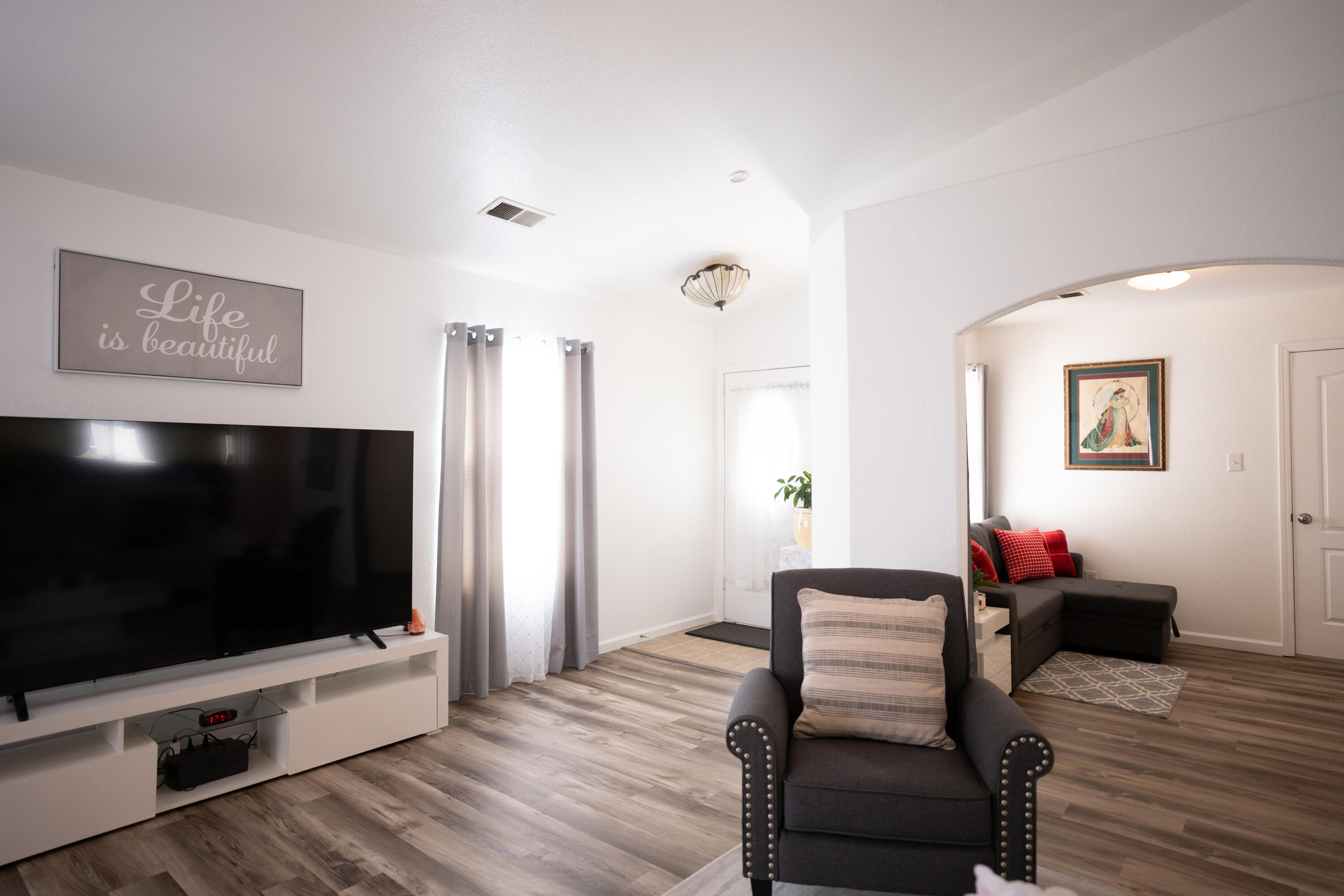 3325 Hunters Meadows Circle NE