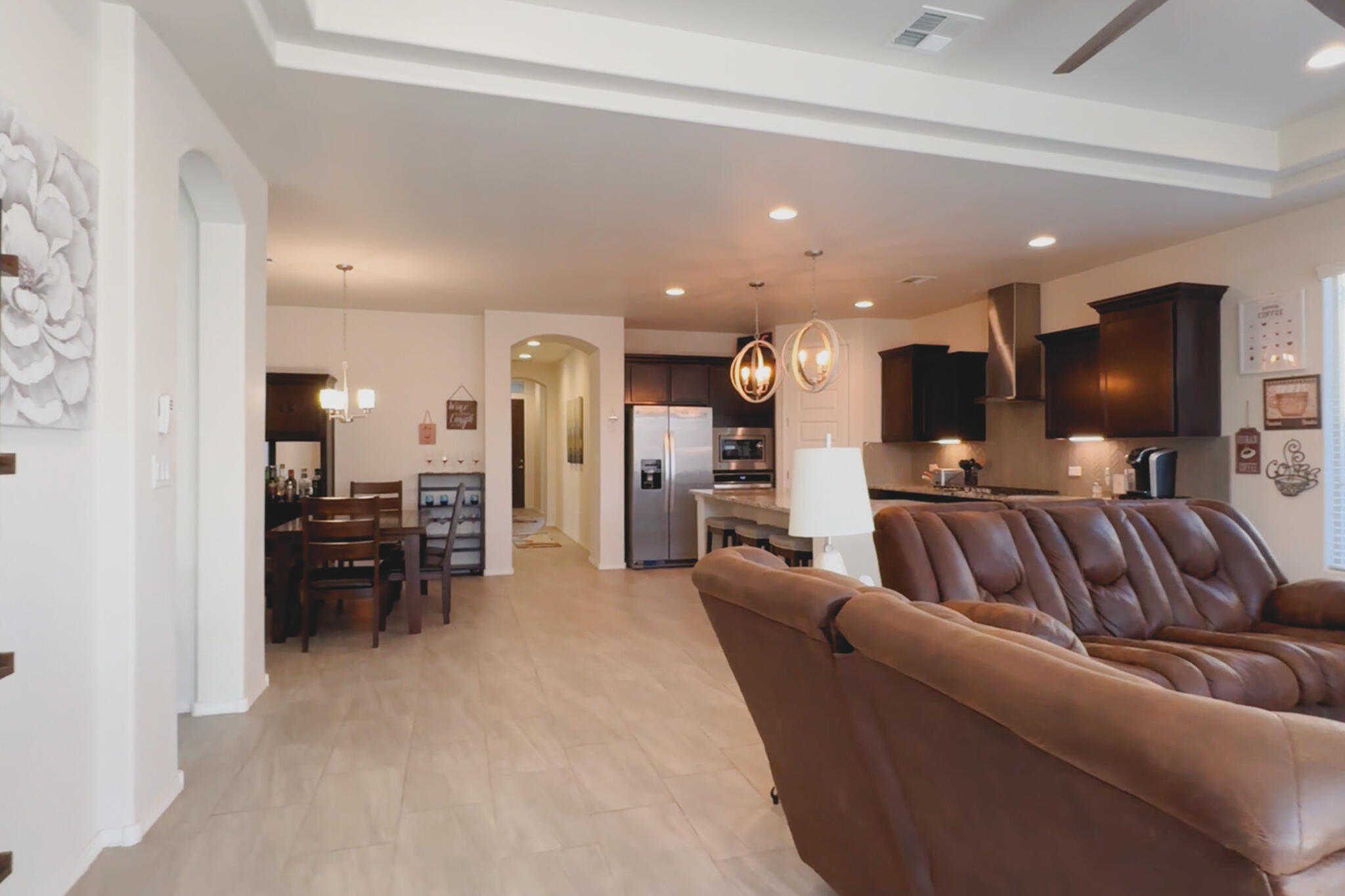 4333 Golden Eagle NE