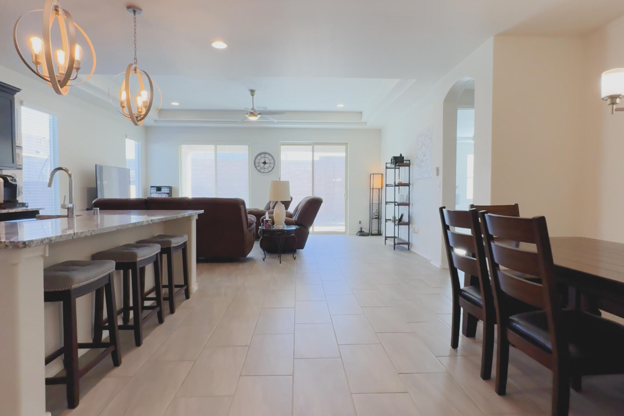 4333 Golden Eagle NE