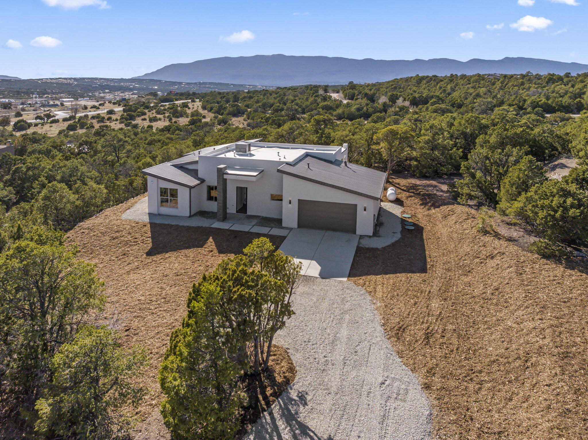 15 Pinon Ridge Road
