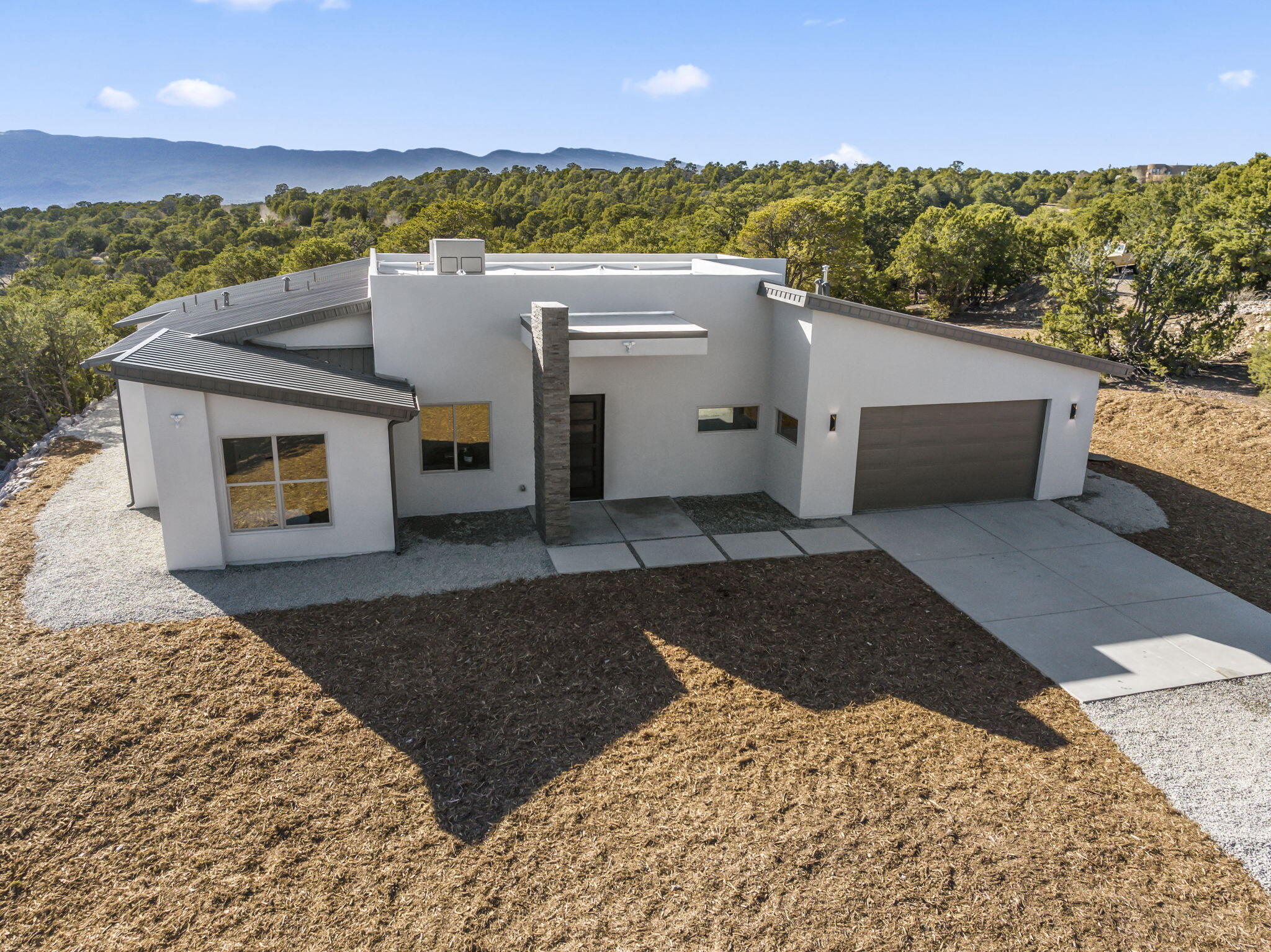 15 Pinon Ridge Road