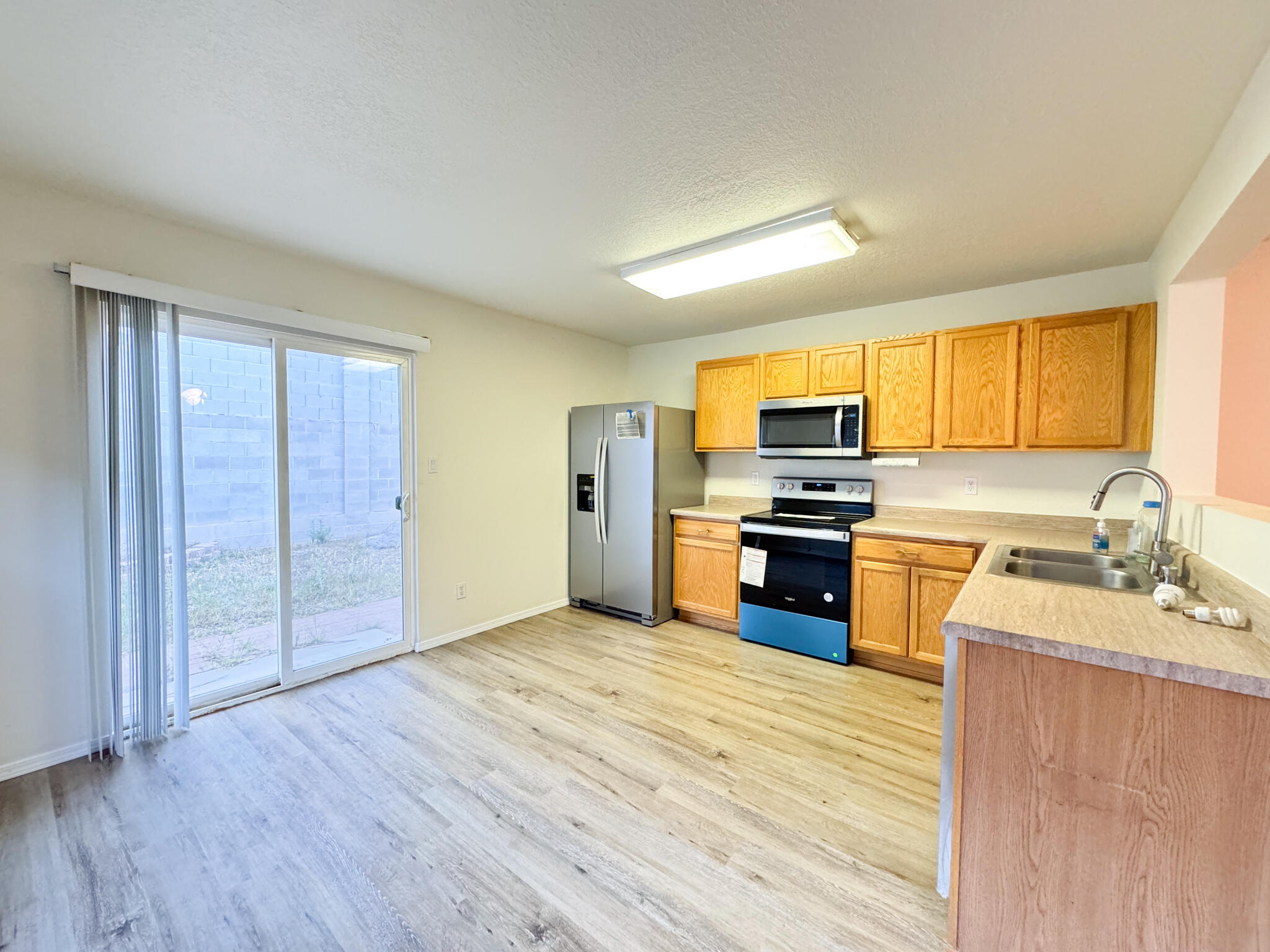 6147 Park S Place NW