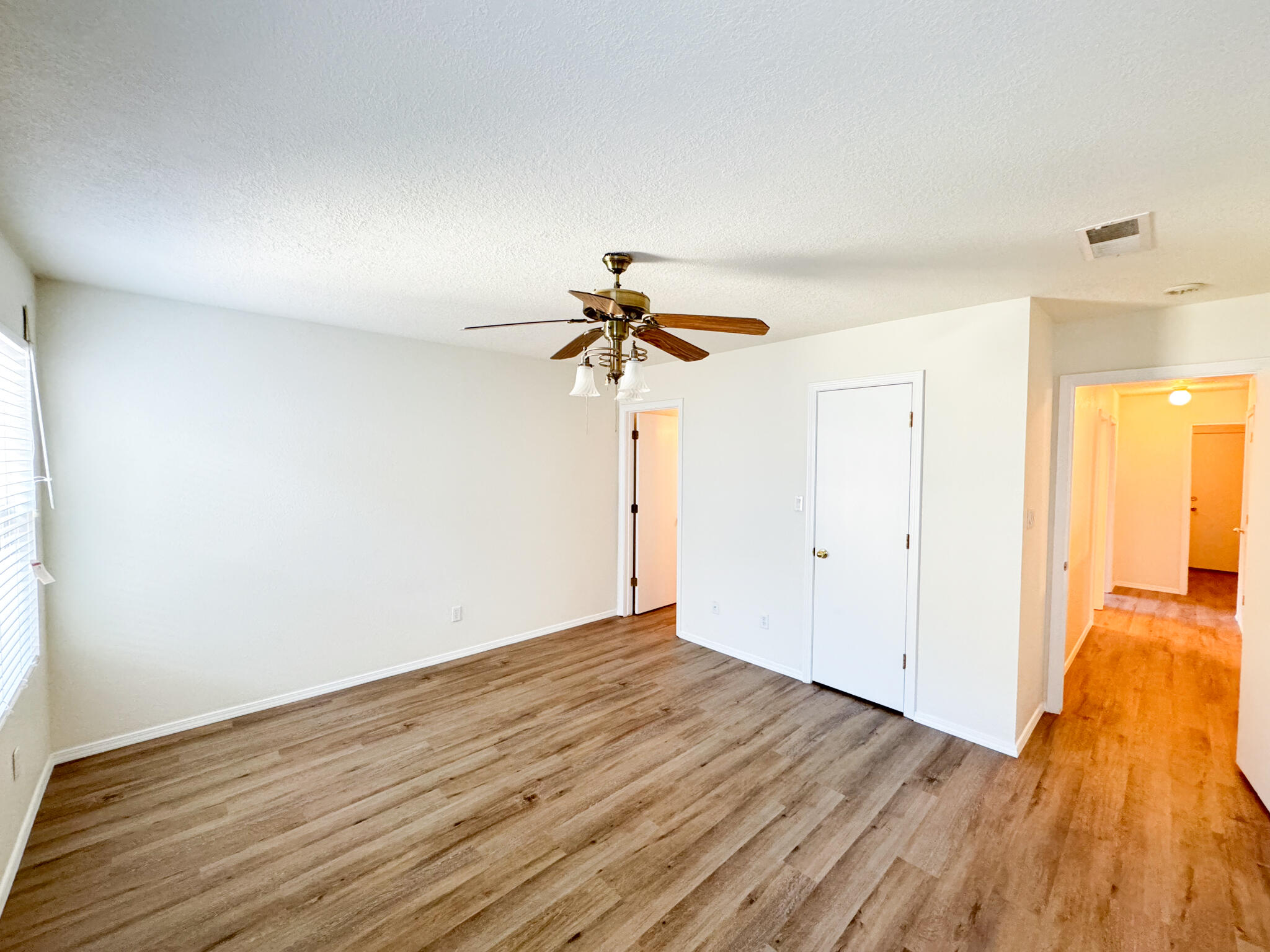 6147 Park S Place NW