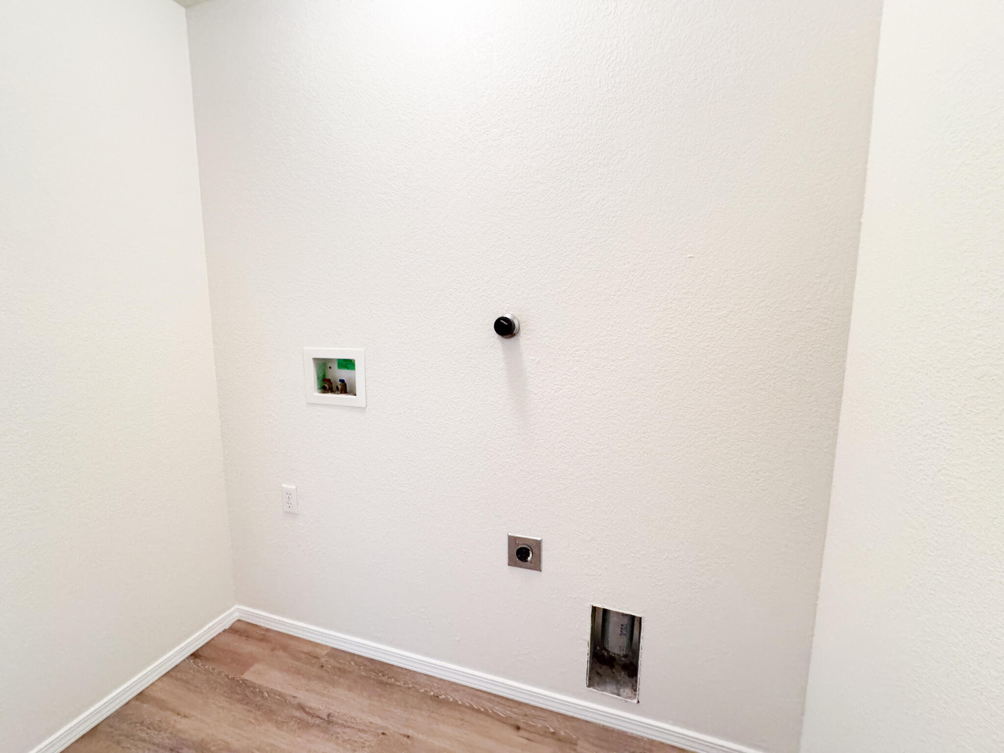 6147 Park S Place NW