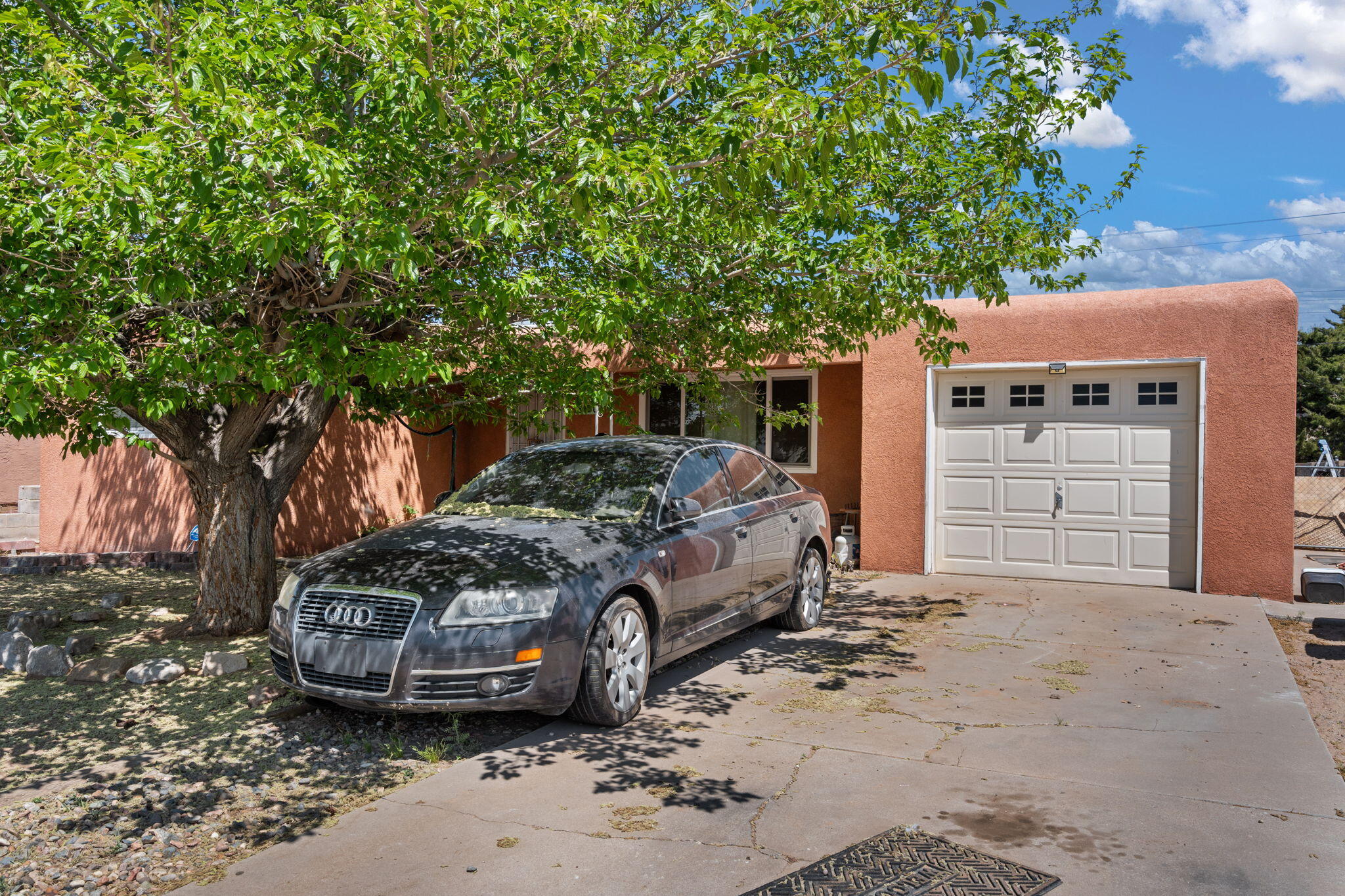 820 Loma Hermosa Drive NW