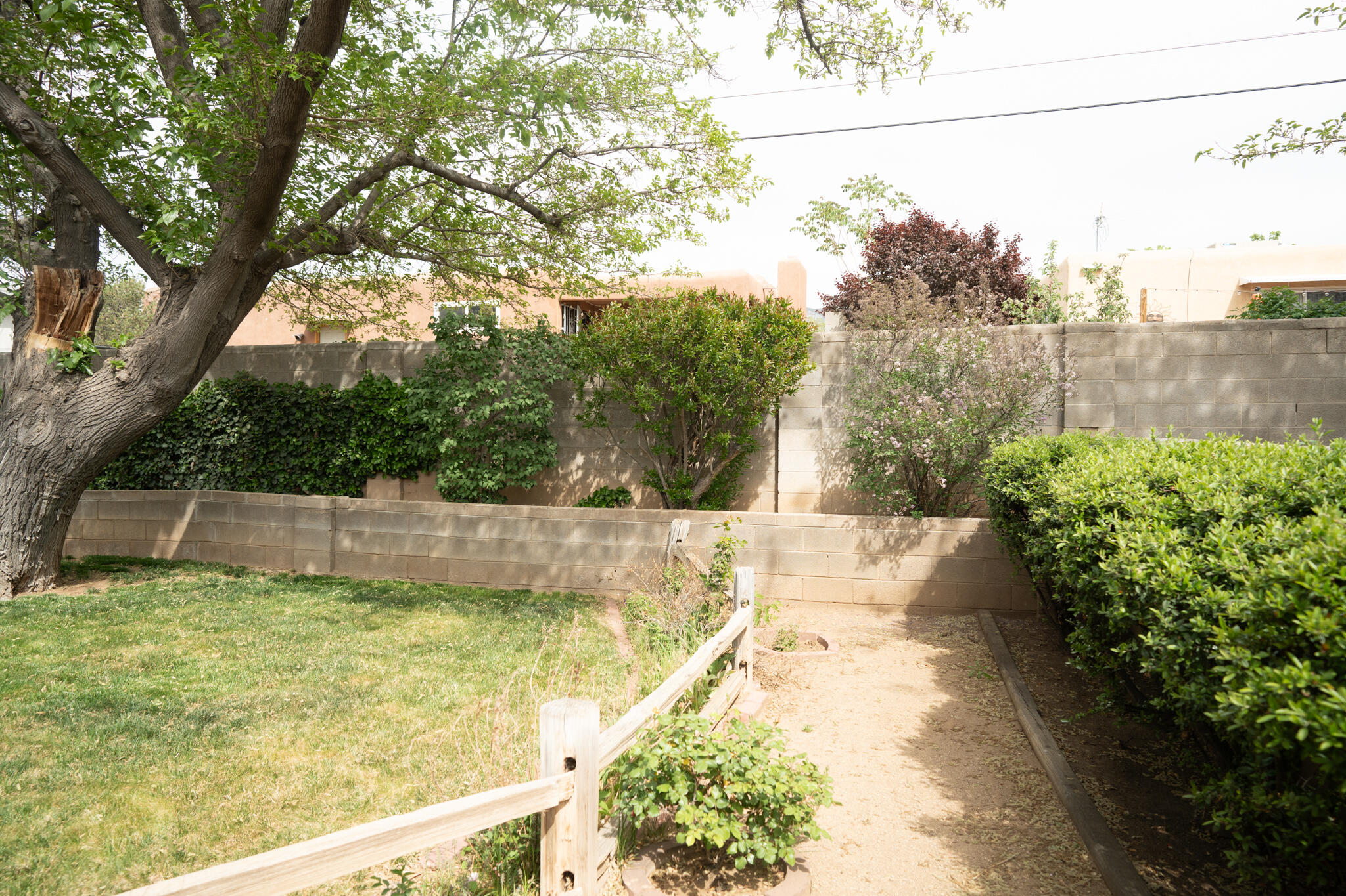 3112 Blume Street NE