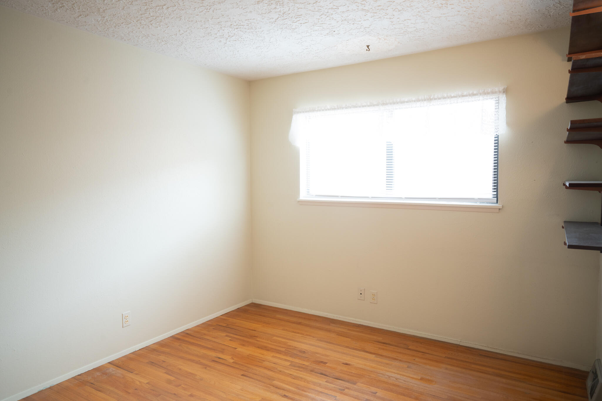 3112 Blume Street NE