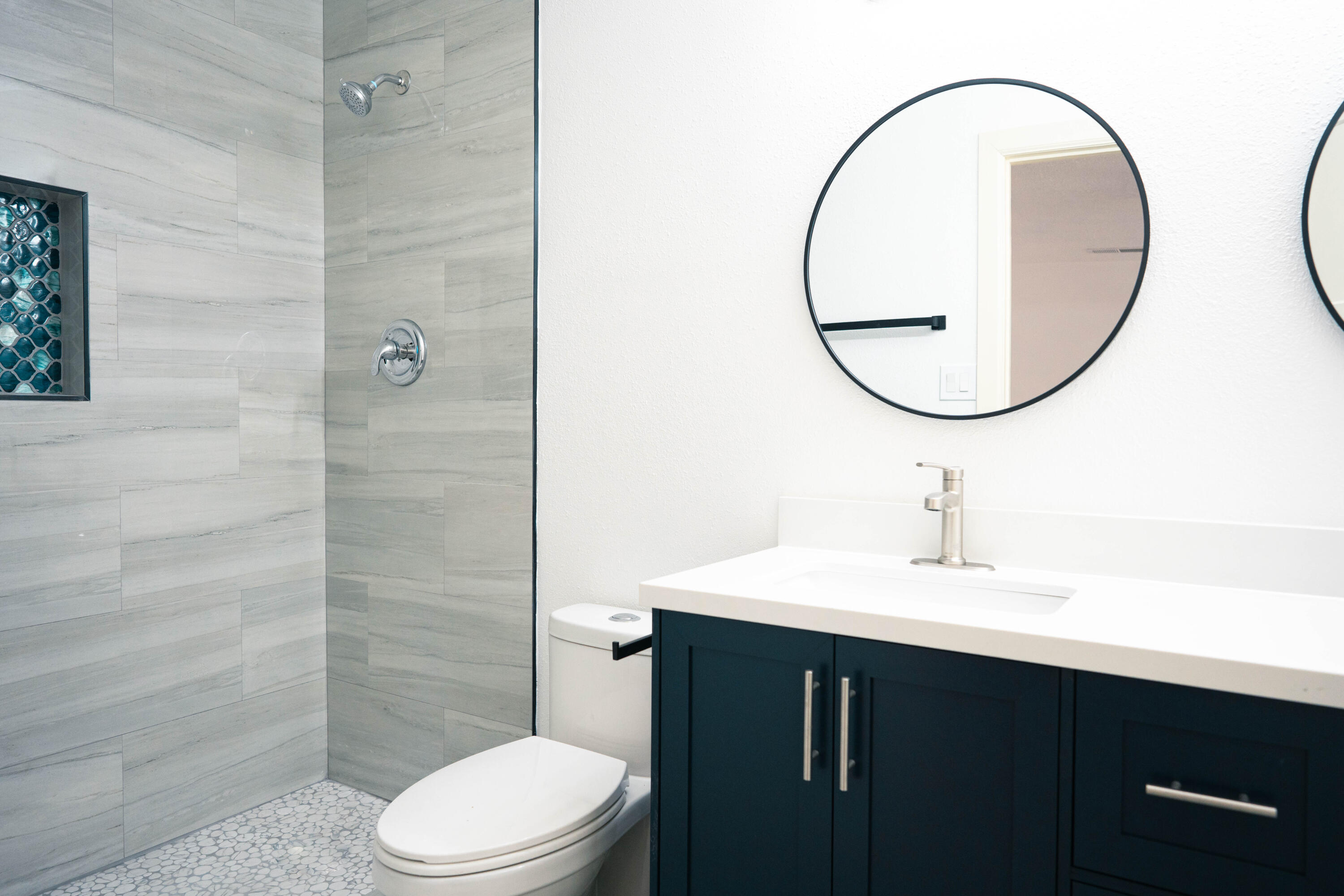 935 Peacock Drive SW