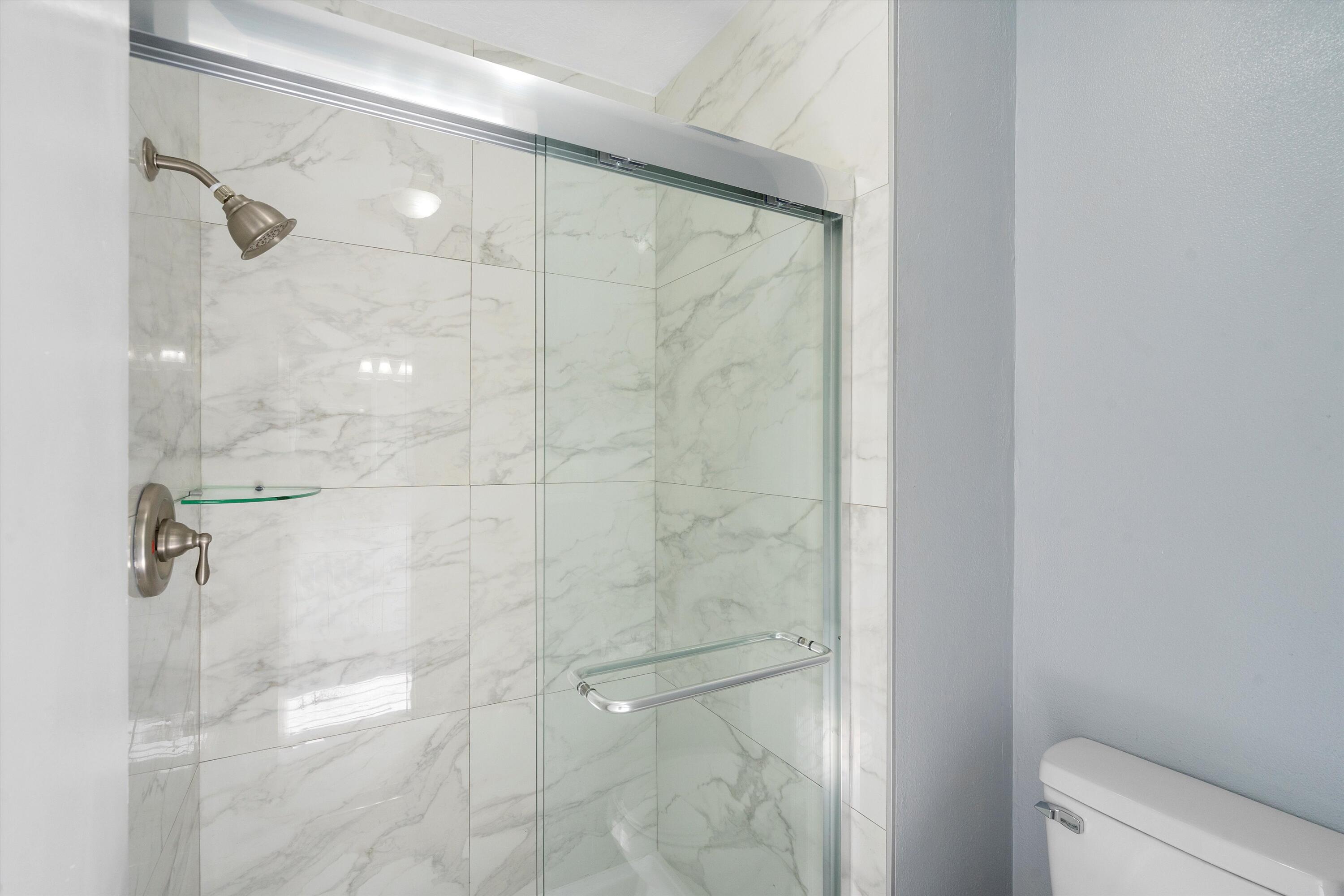 3 Calle De La Noche NE