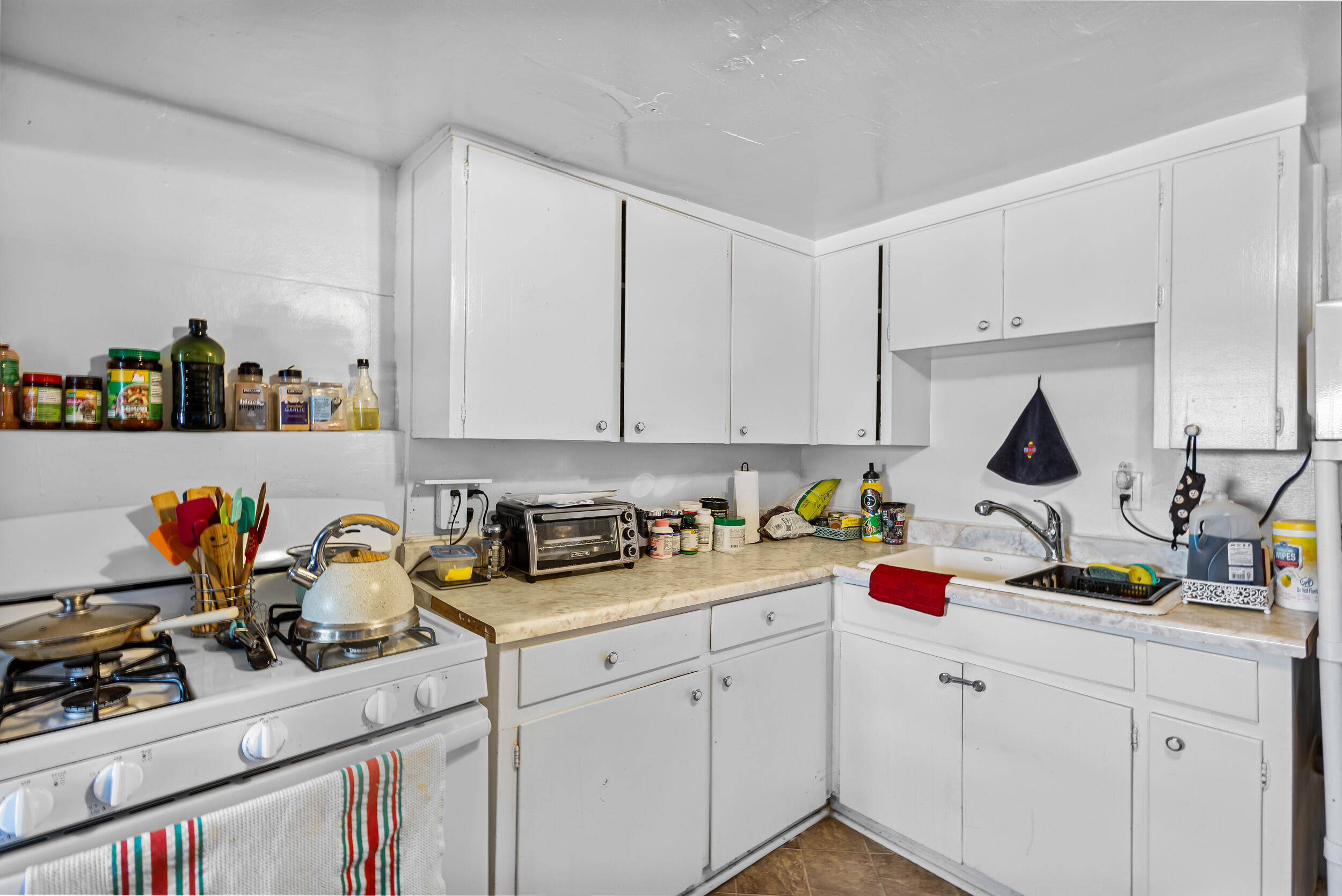 1239 Summer Avenue NW