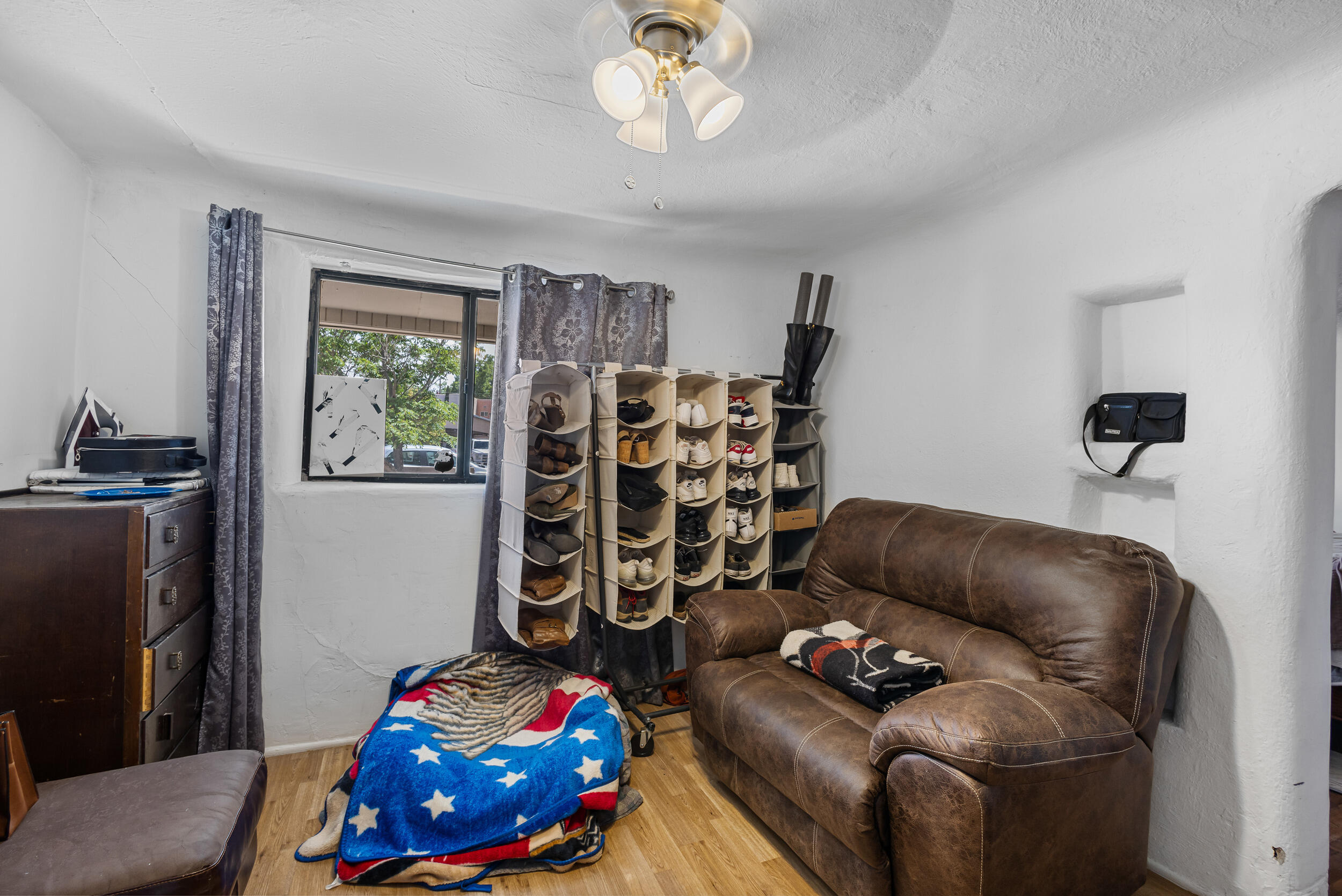 1239 Summer Avenue NW