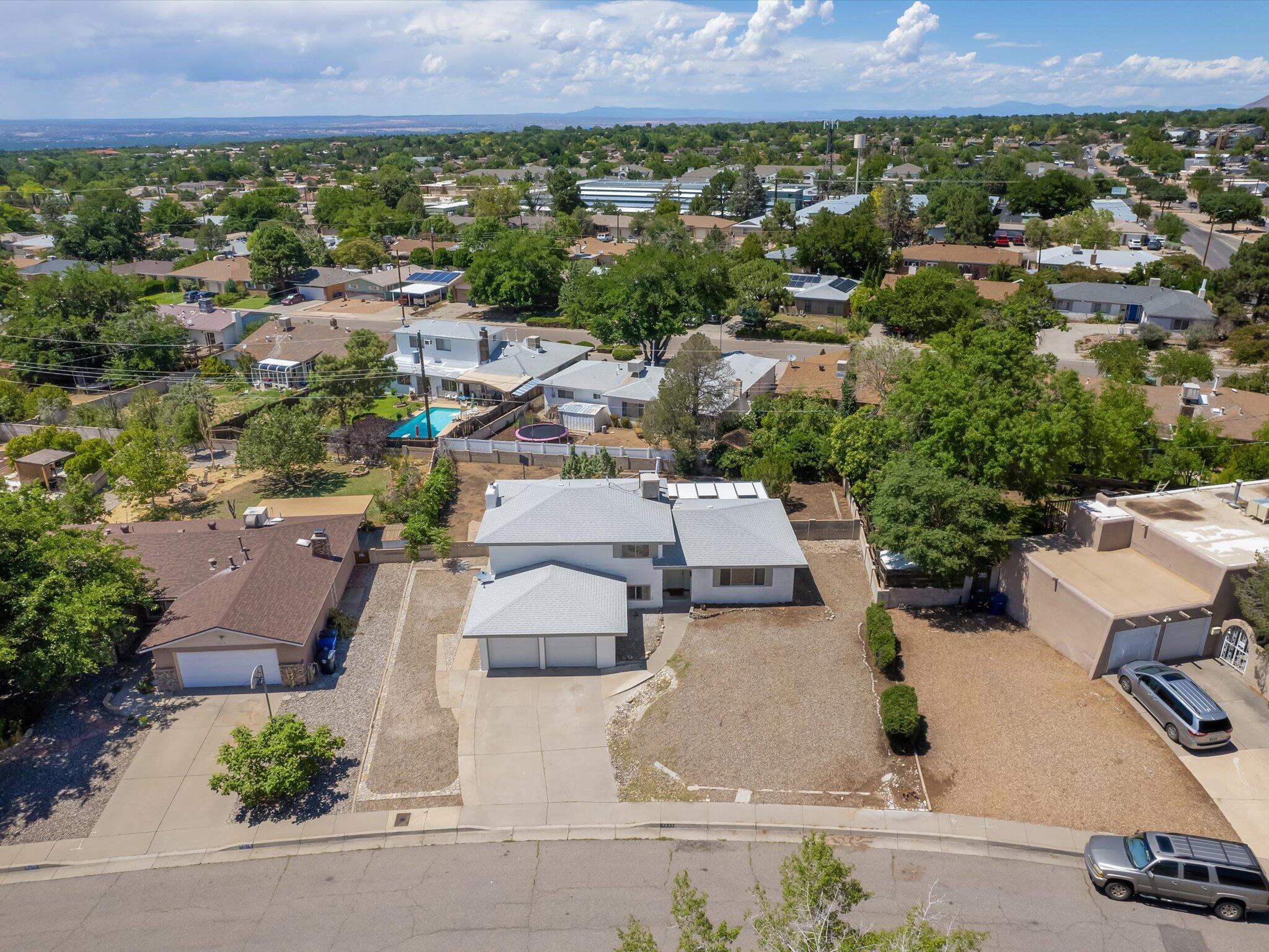 9619 LAGRIMA DE ORO Road NE