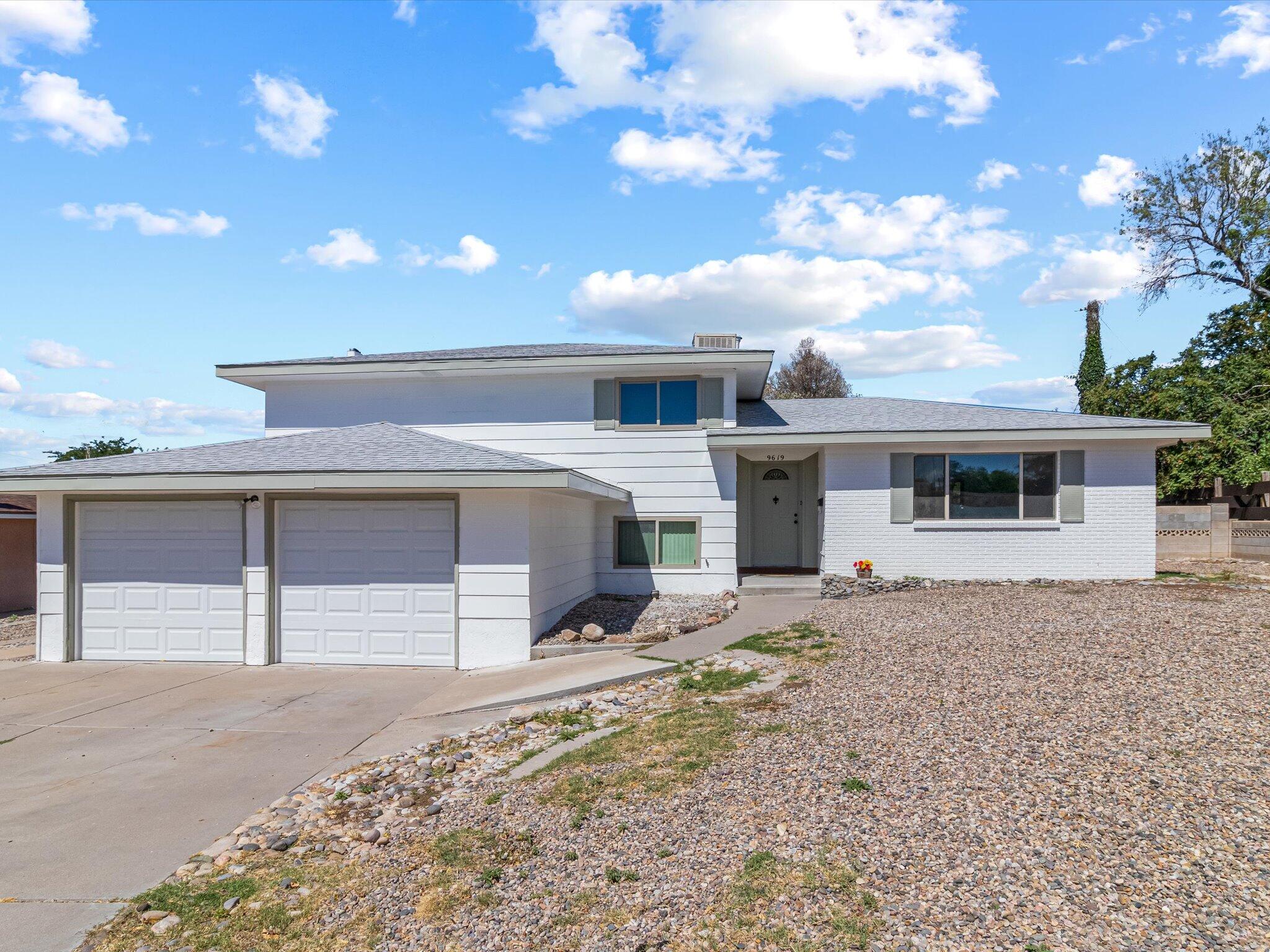9619 LAGRIMA DE ORO Road NE