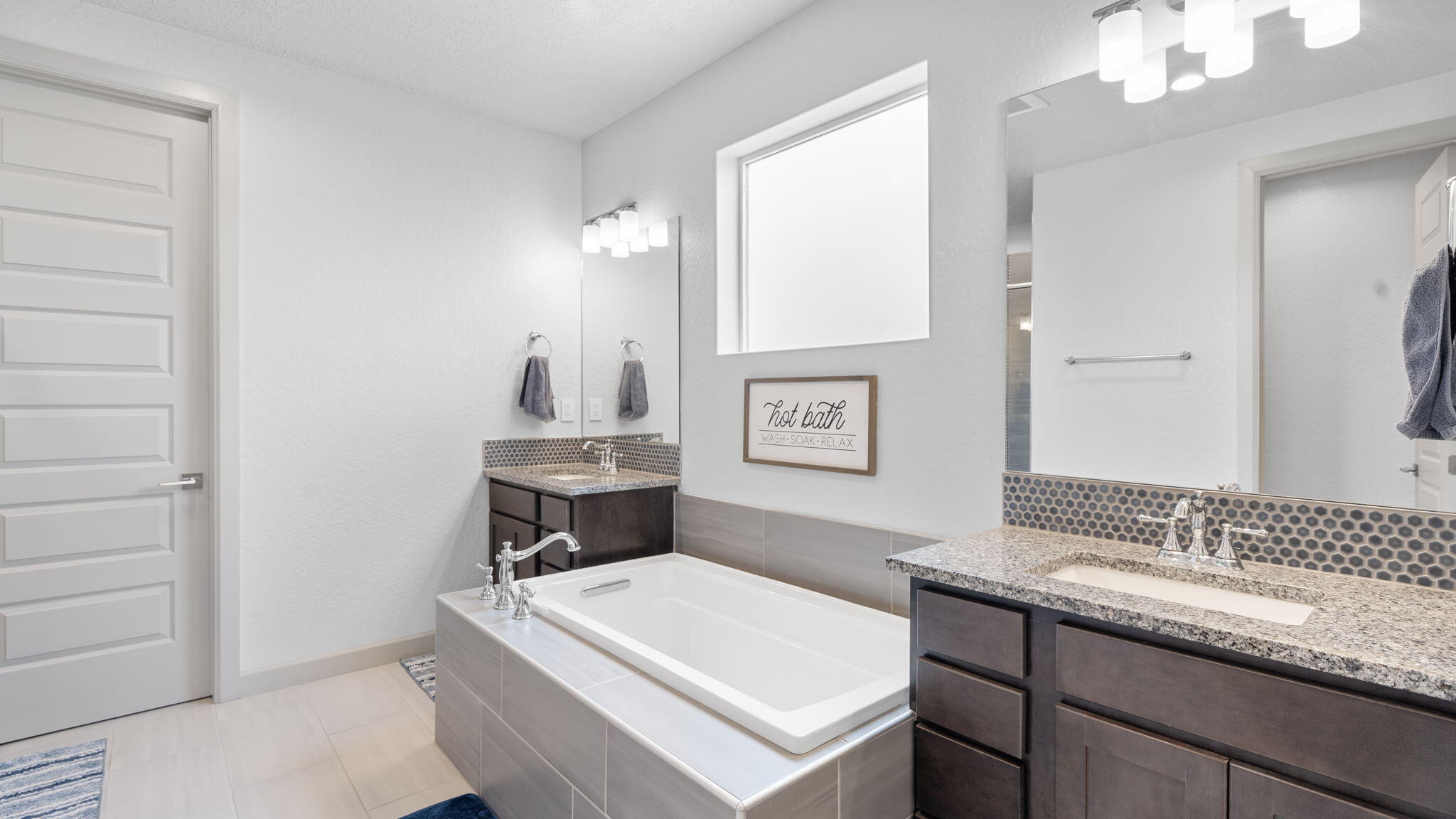 1657 Camino Culiacan SW