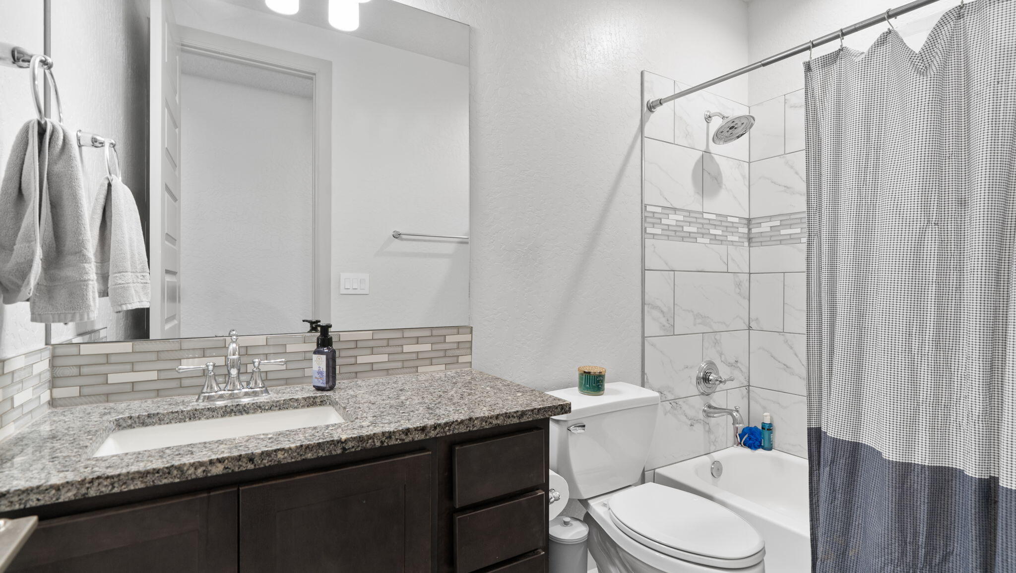 1657 Camino Culiacan SW