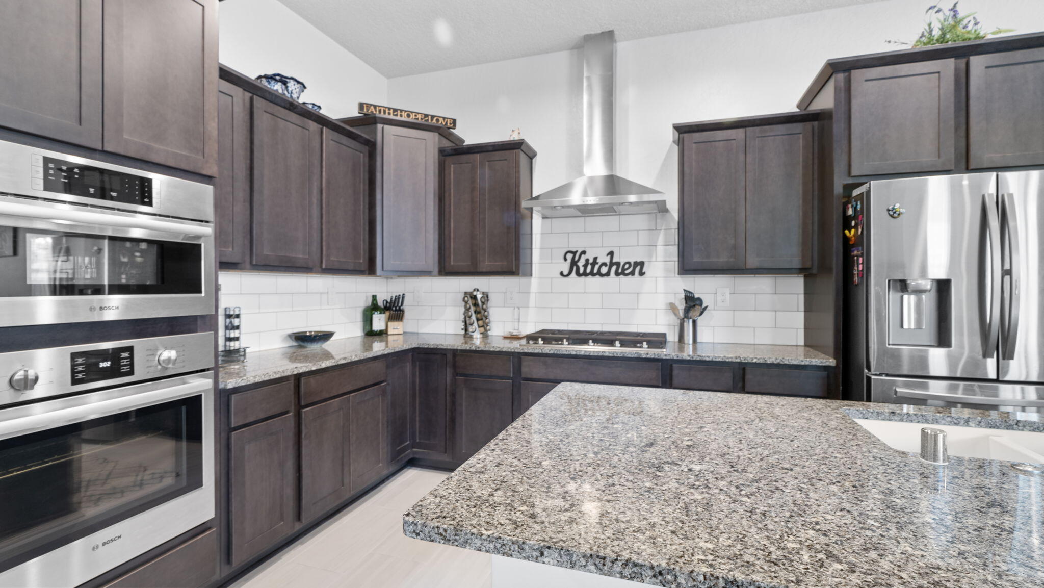 1657 Camino Culiacan SW