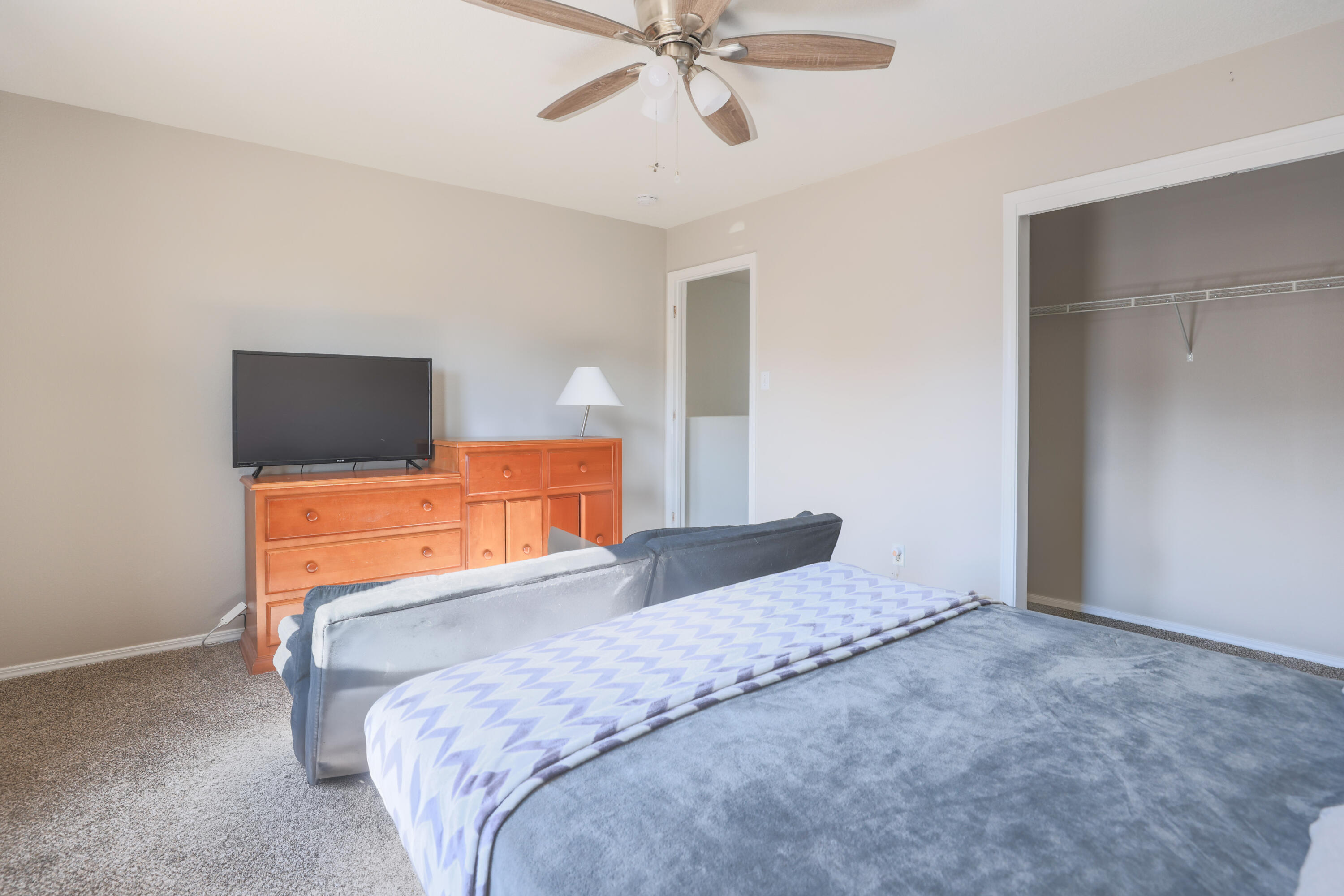 931 HAWK DRIVE Drive SW