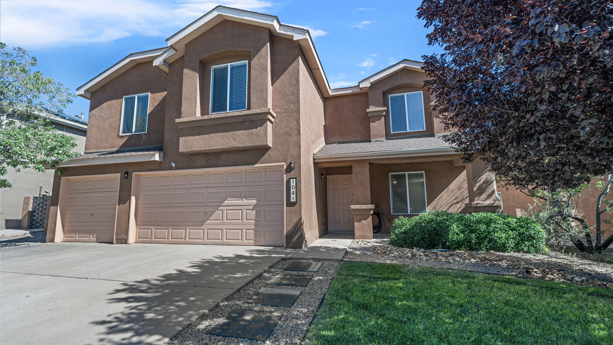 1041 Colibri Avenue NW