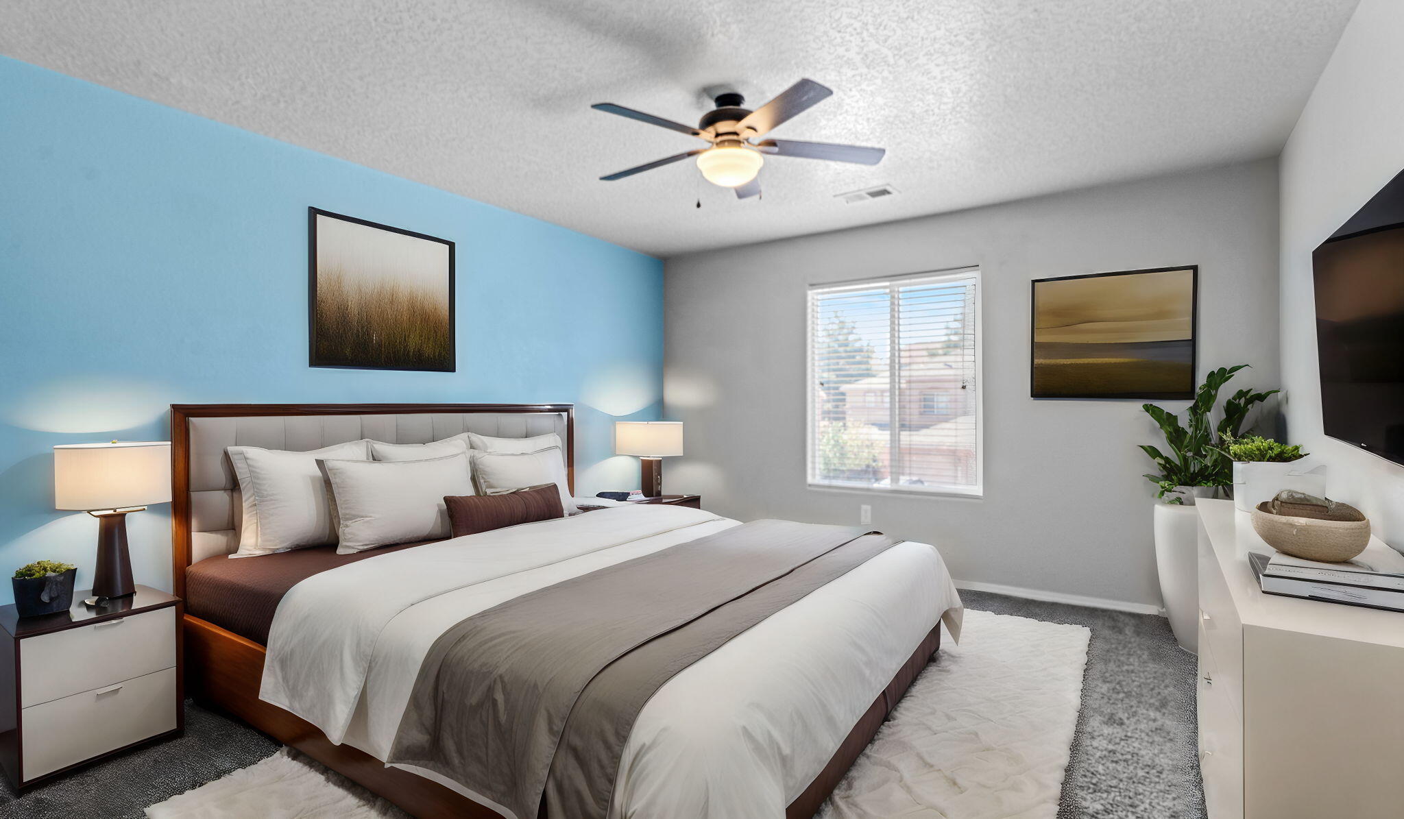 1041 Colibri Avenue NW