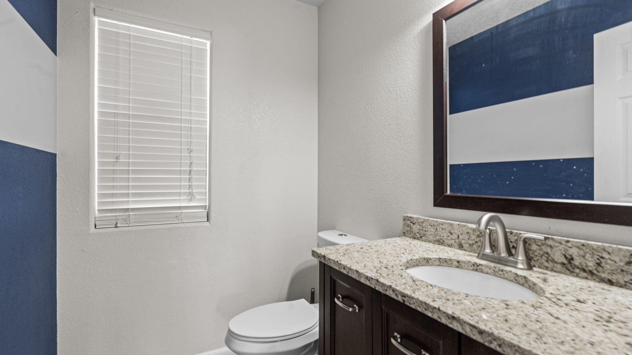 1041 Colibri Avenue NW