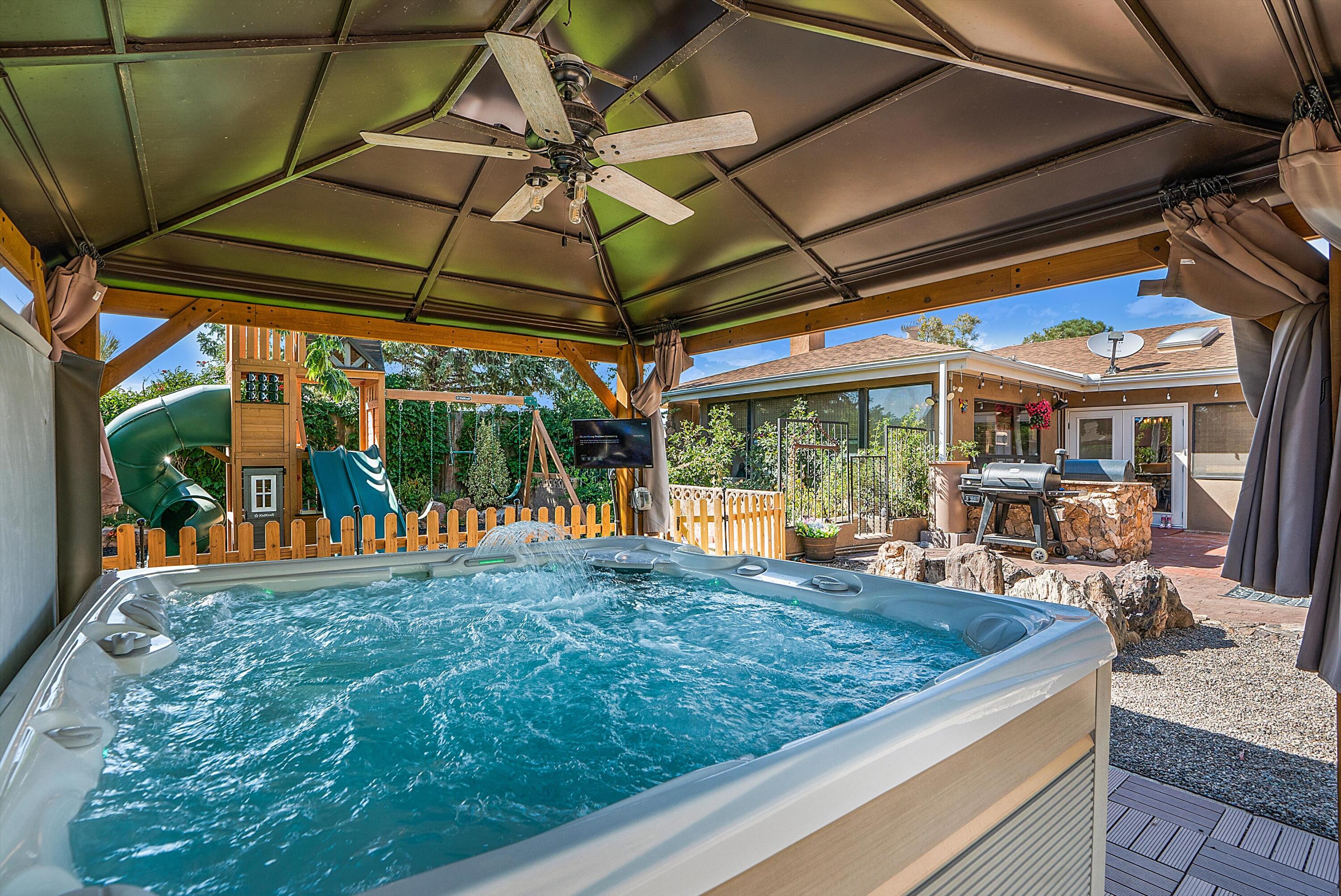 300 MONTANA WELLS Road NE