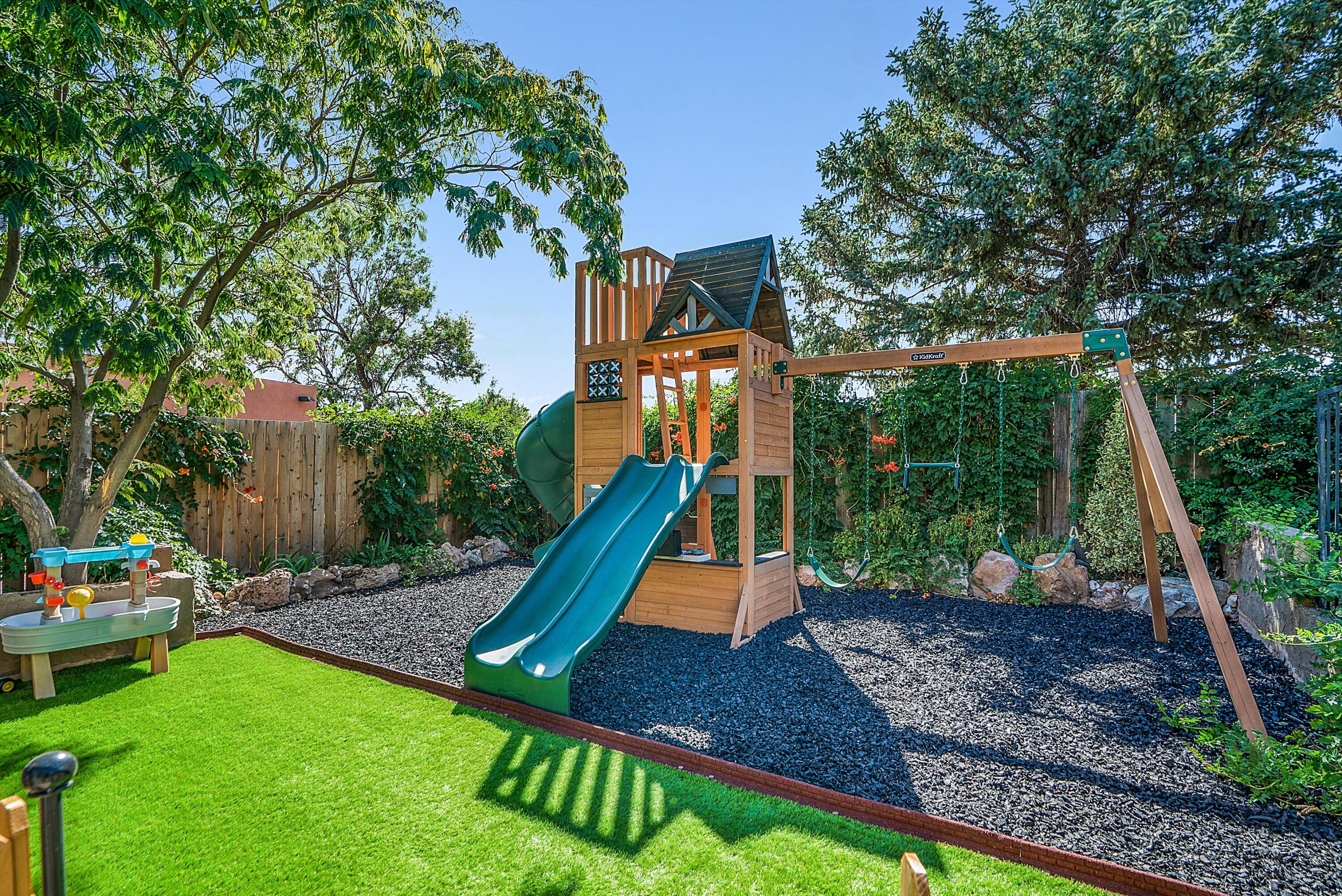 300 MONTANA WELLS Road NE