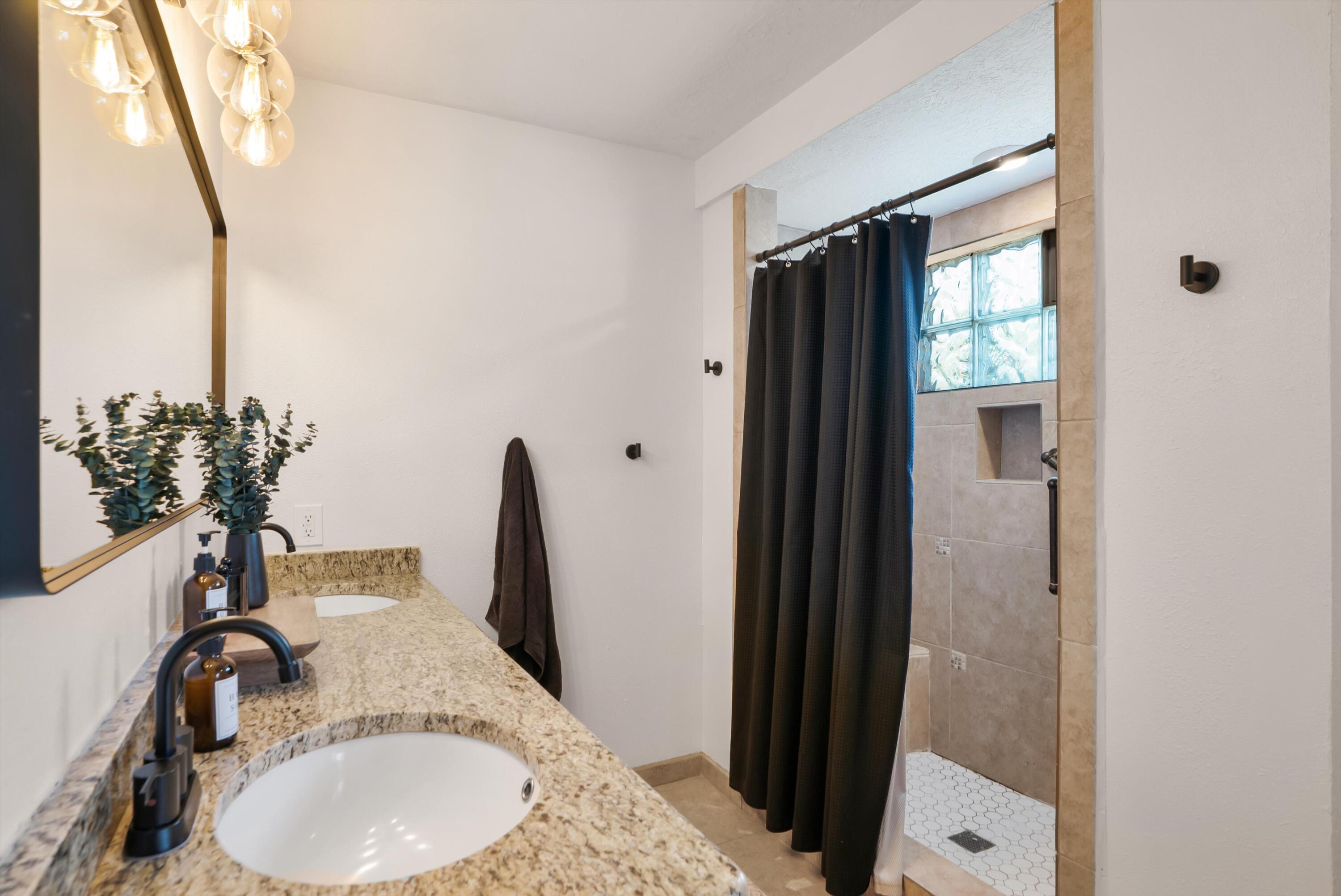 300 MONTANA WELLS Road NE