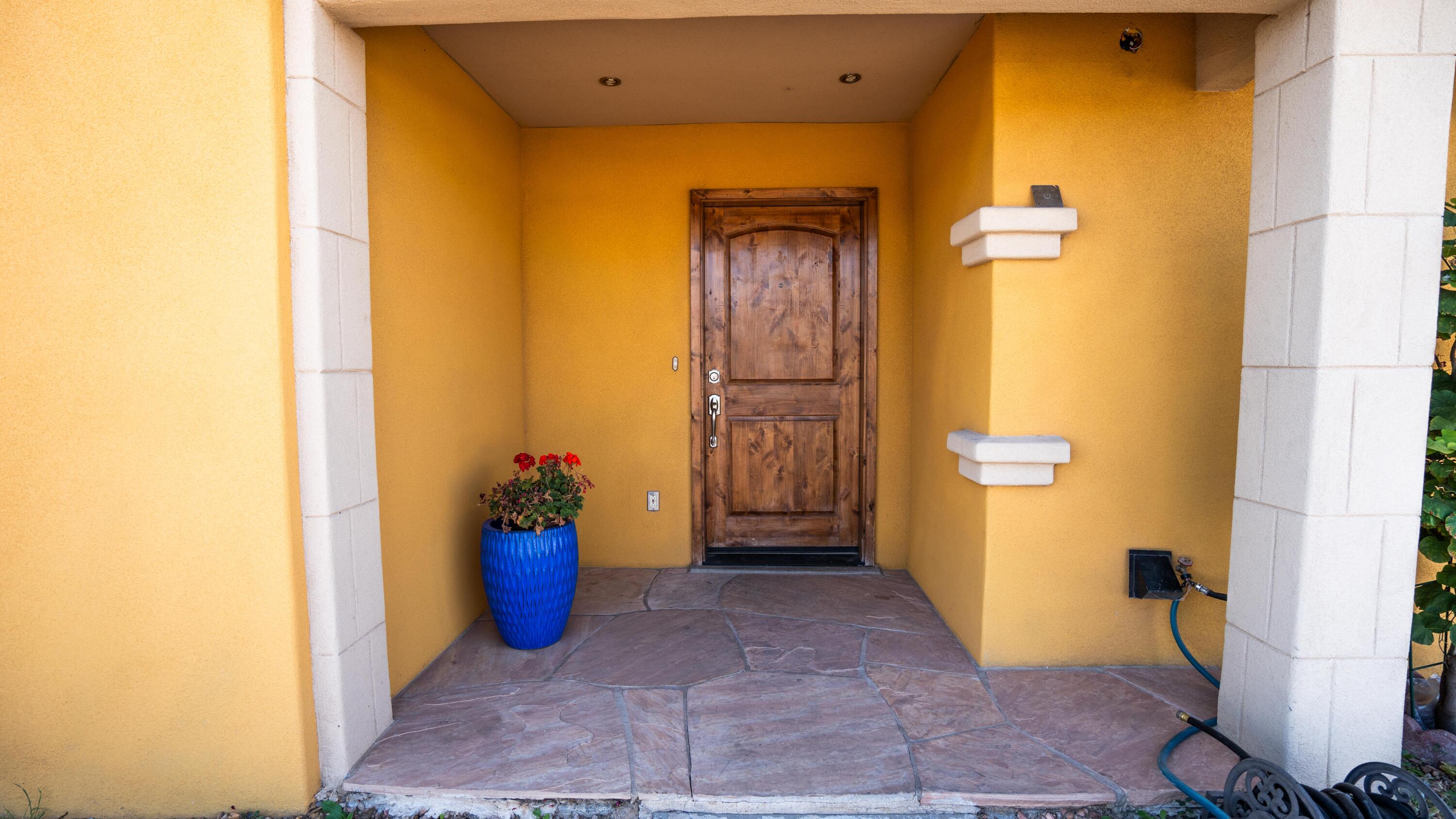 10300 Cartagena Avenue SW