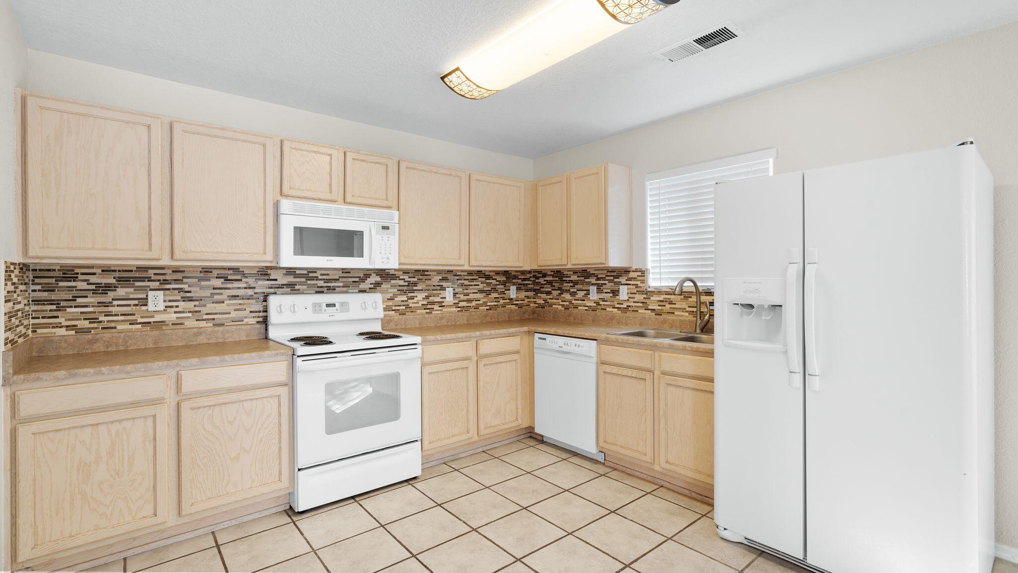 500 Camino Del Rey SW