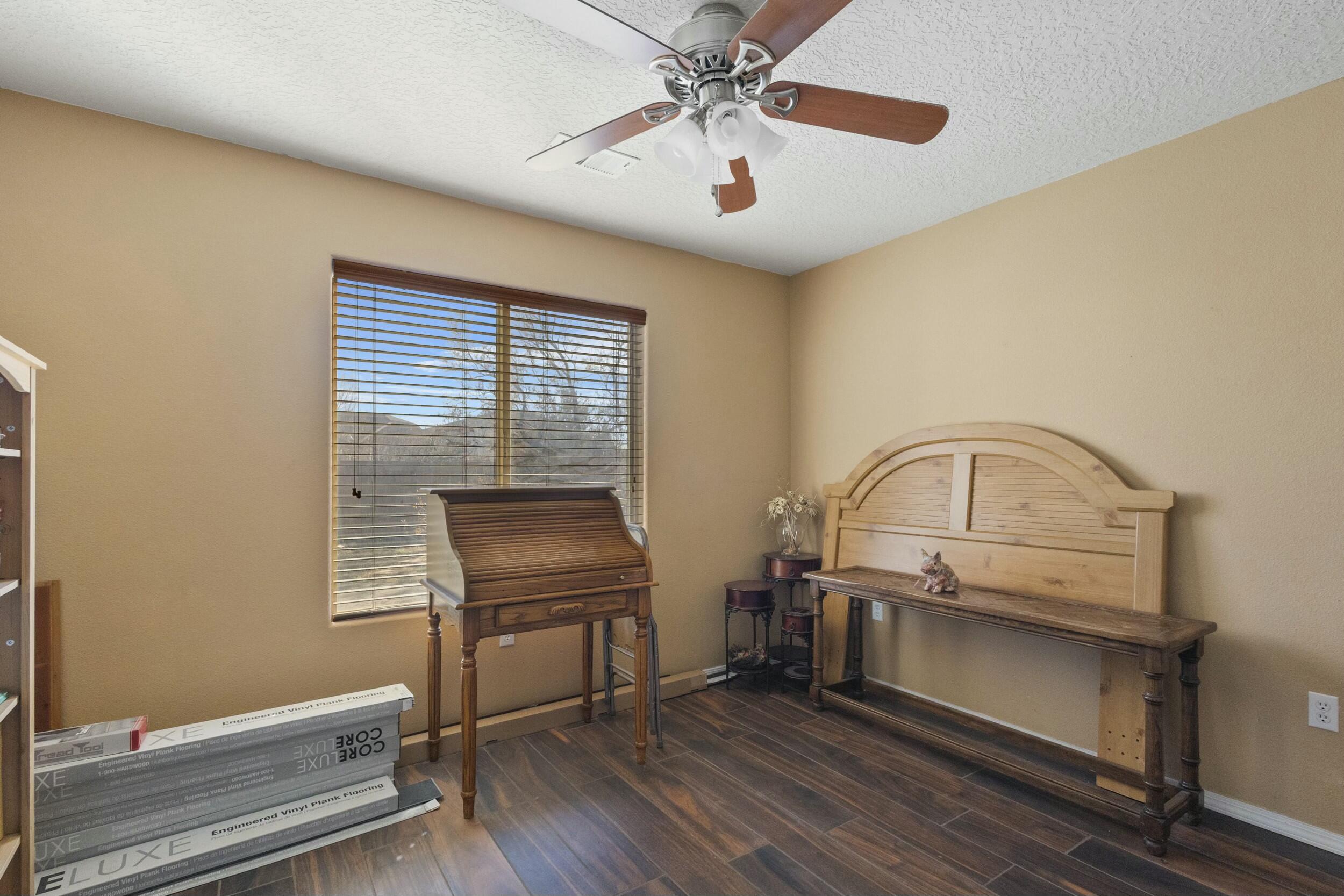 1021 Colibri Ave NW Avenue NW