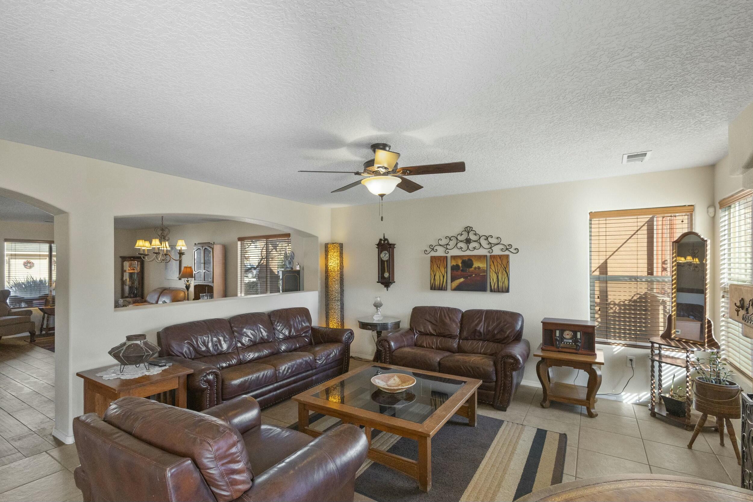 1021 Colibri Ave NW Avenue NW