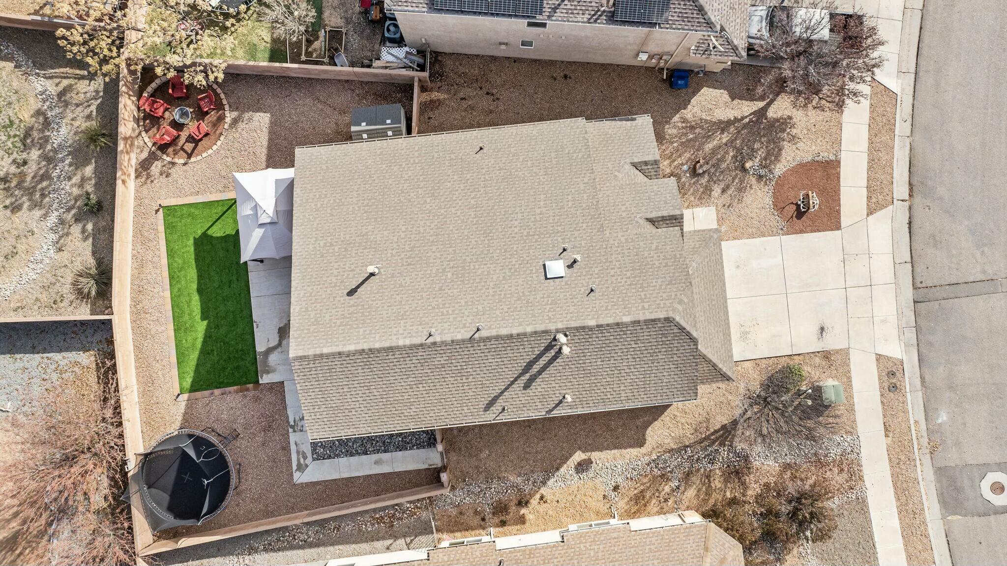 660 RAIN LILY Road SW